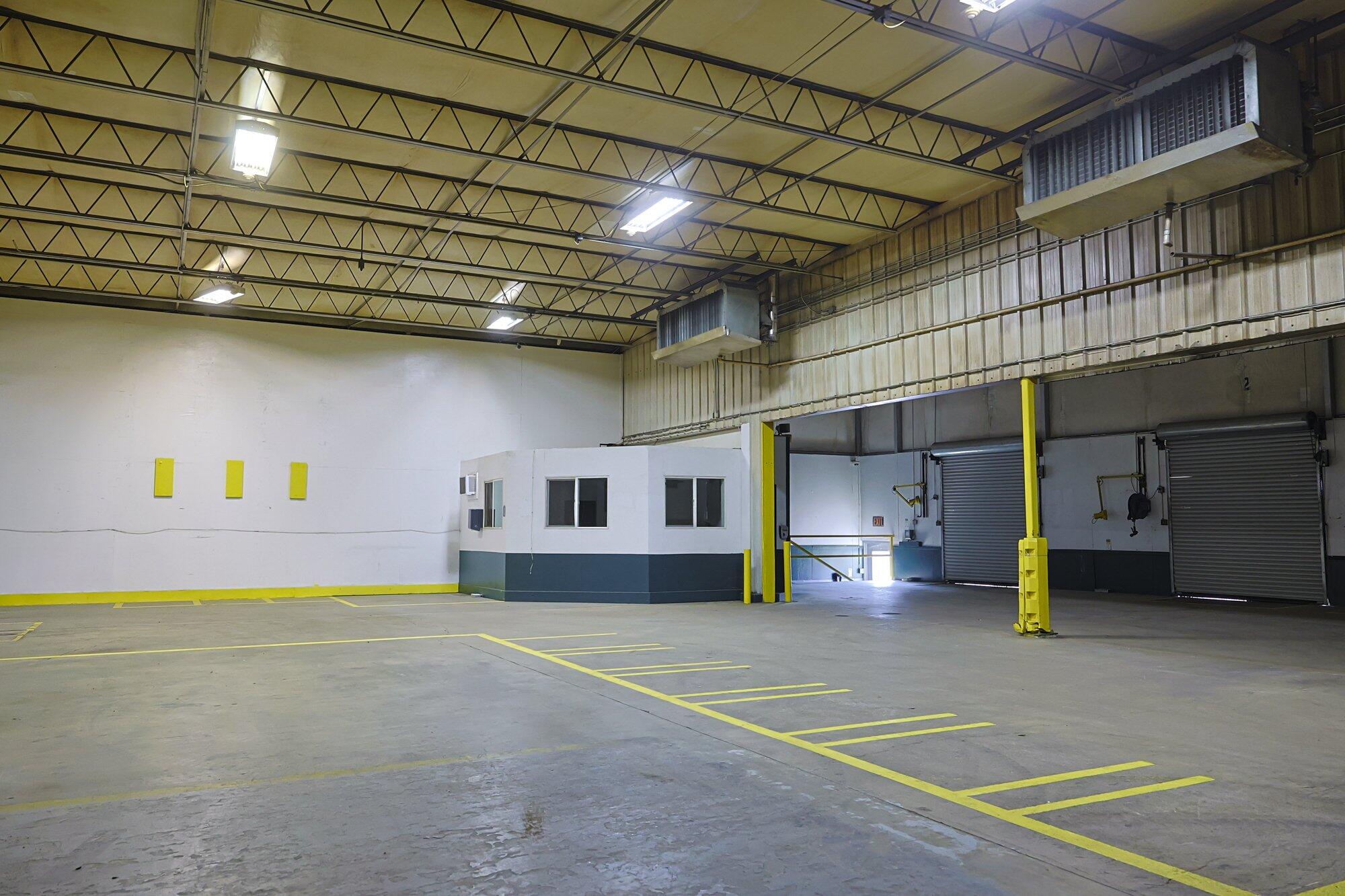 301 N G St, Exeter, CA 93221