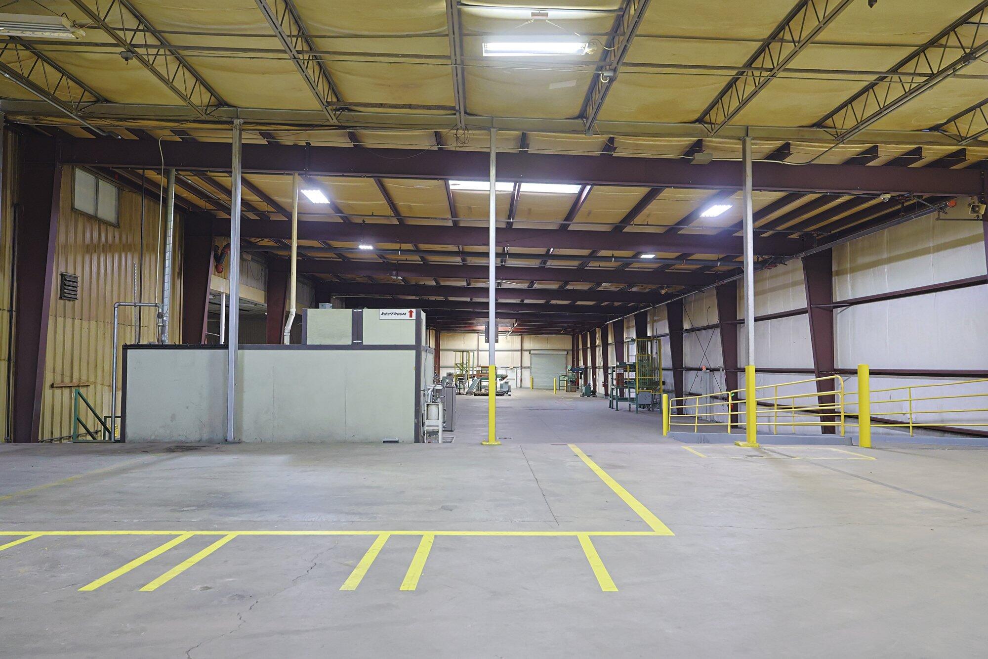 301 N G St, Exeter, CA 93221