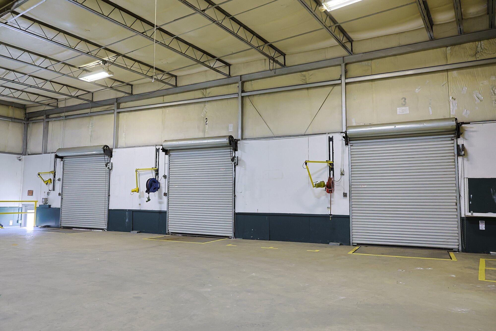 301 N G St, Exeter, CA 93221