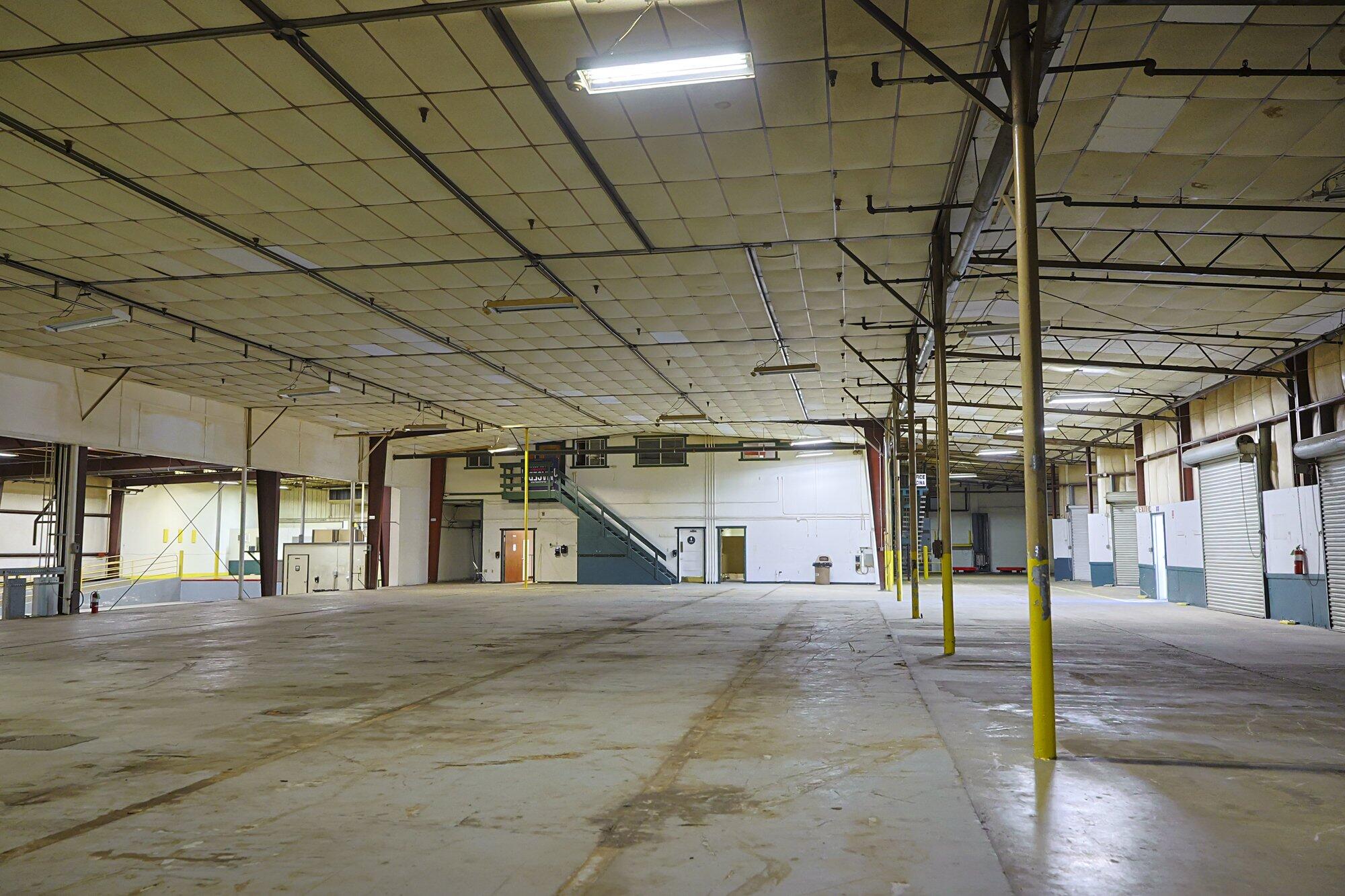 301 N G St, Exeter, CA 93221