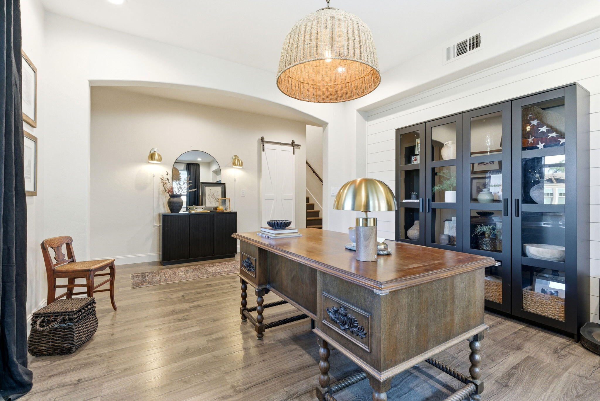 6321 W Oriole Ave, Visalia, CA 93291