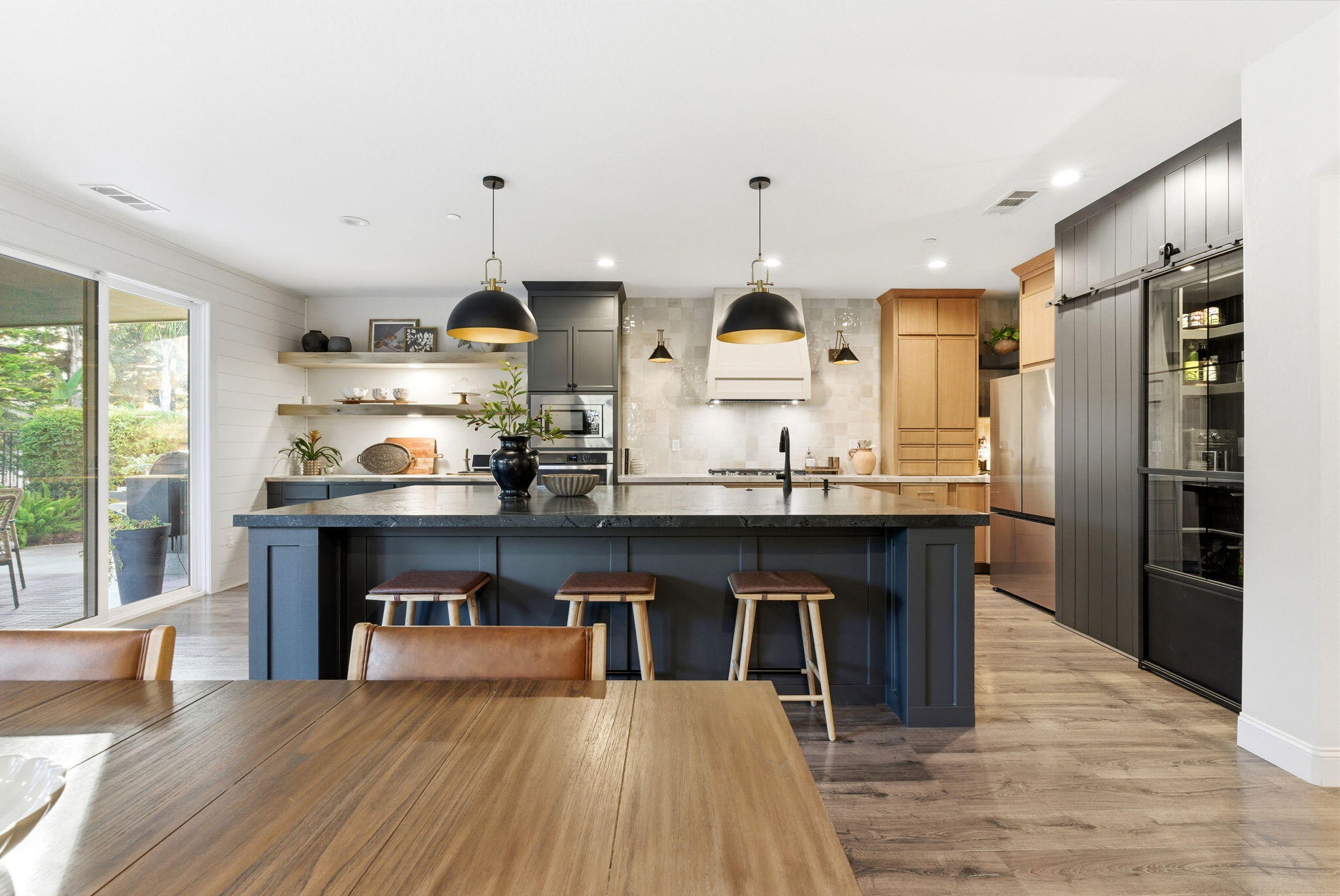 6321 W Oriole Ave, Visalia, CA 93291