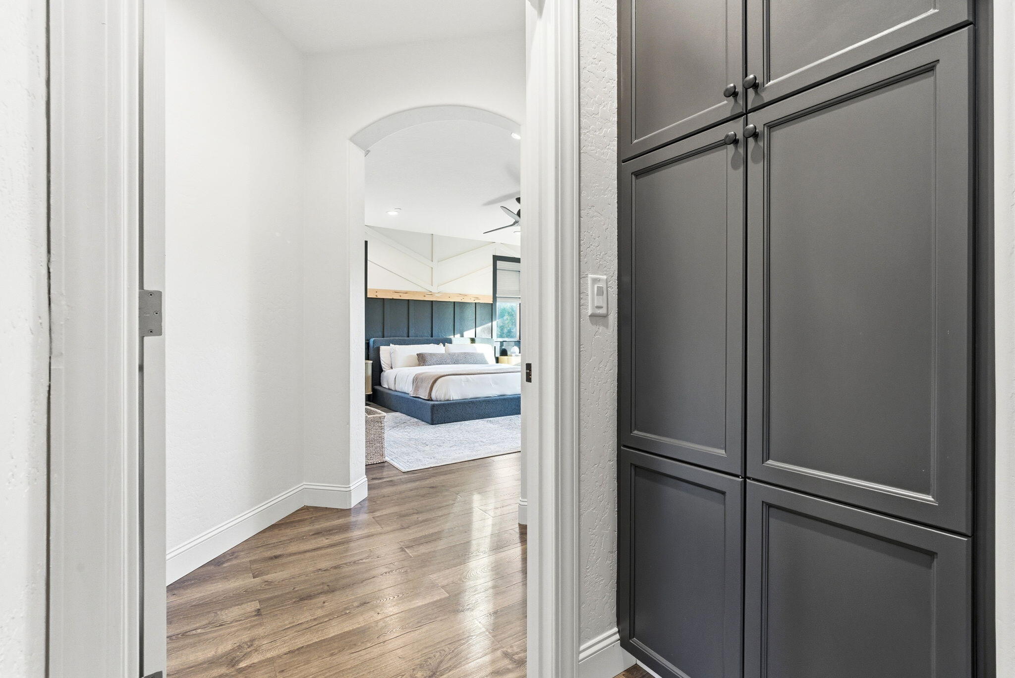 6321 W Oriole Ave, Visalia, CA 93291