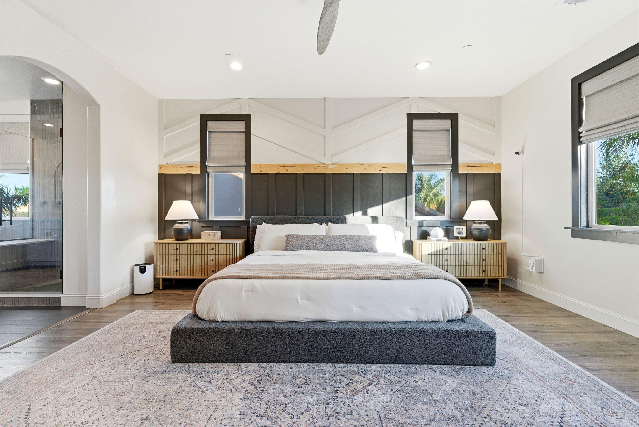 6321 W Oriole Ave, Visalia, CA 93291