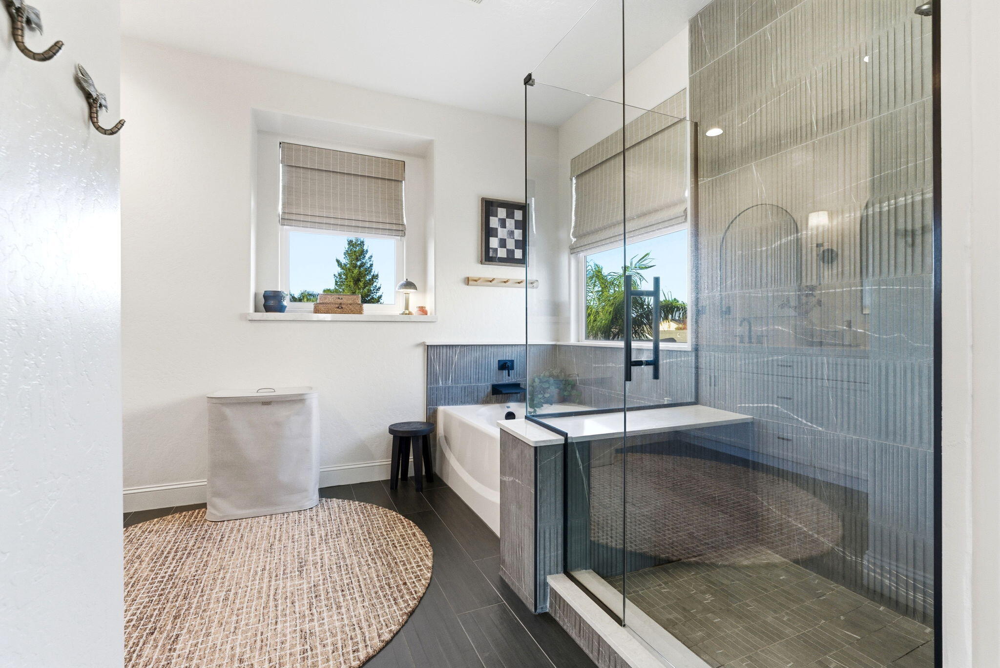 6321 W Oriole Ave, Visalia, CA 93291