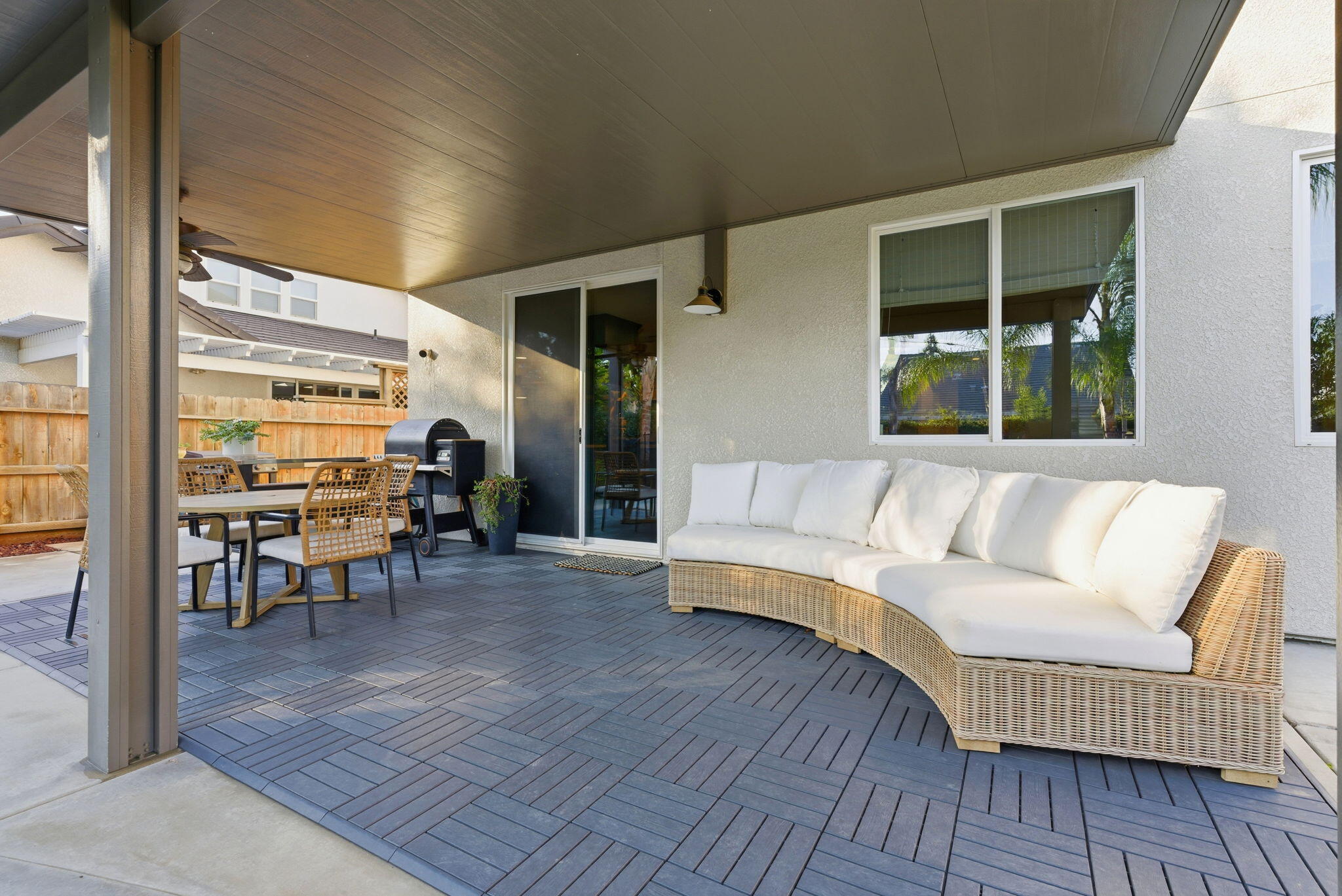 6321 W Oriole Ave, Visalia, CA 93291