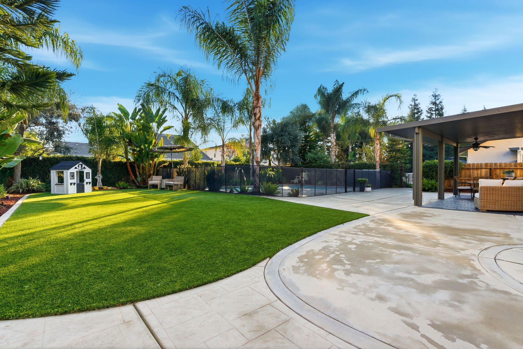 6321 W Oriole Ave, Visalia, CA 93291