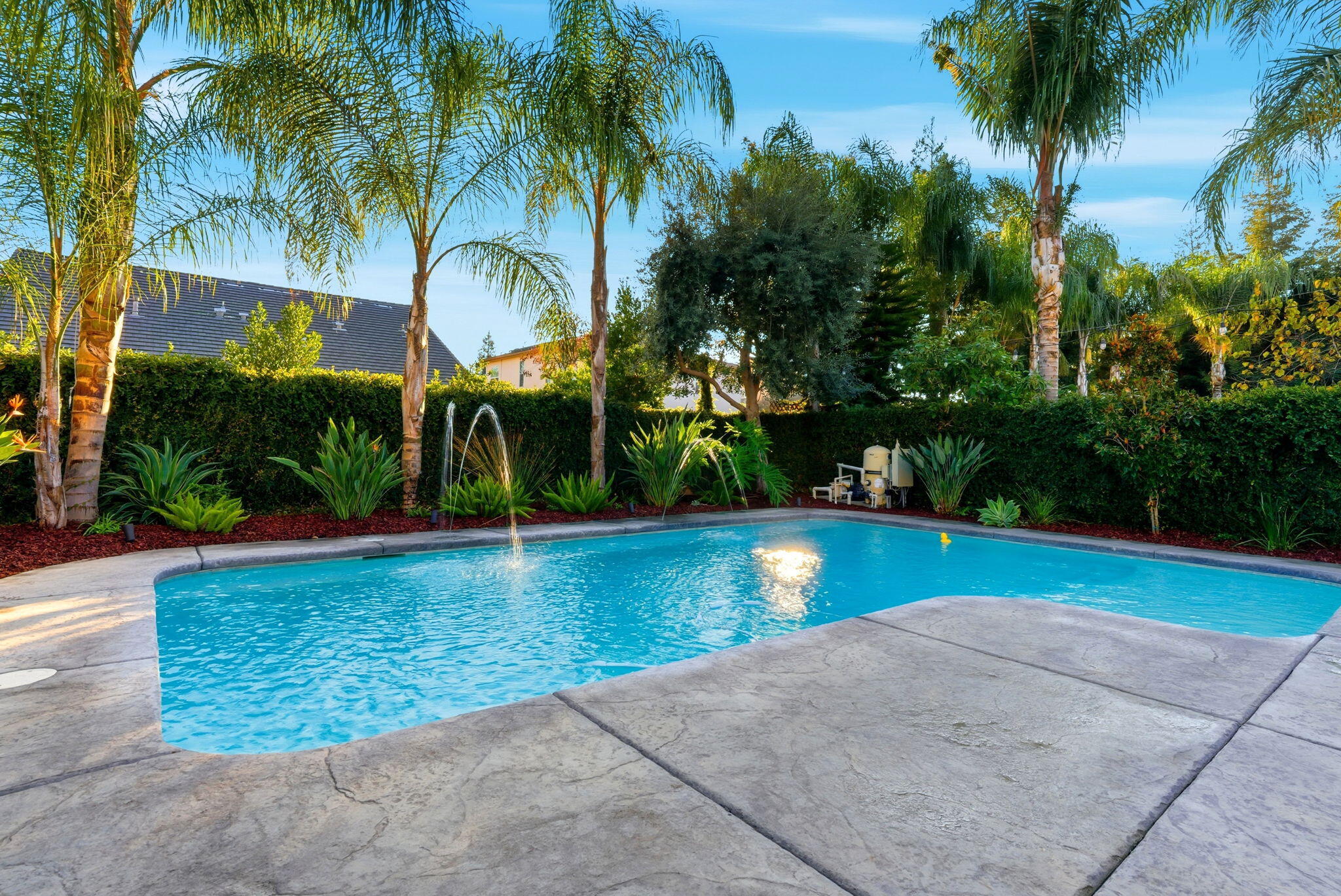 6321 W Oriole Ave, Visalia, CA 93291