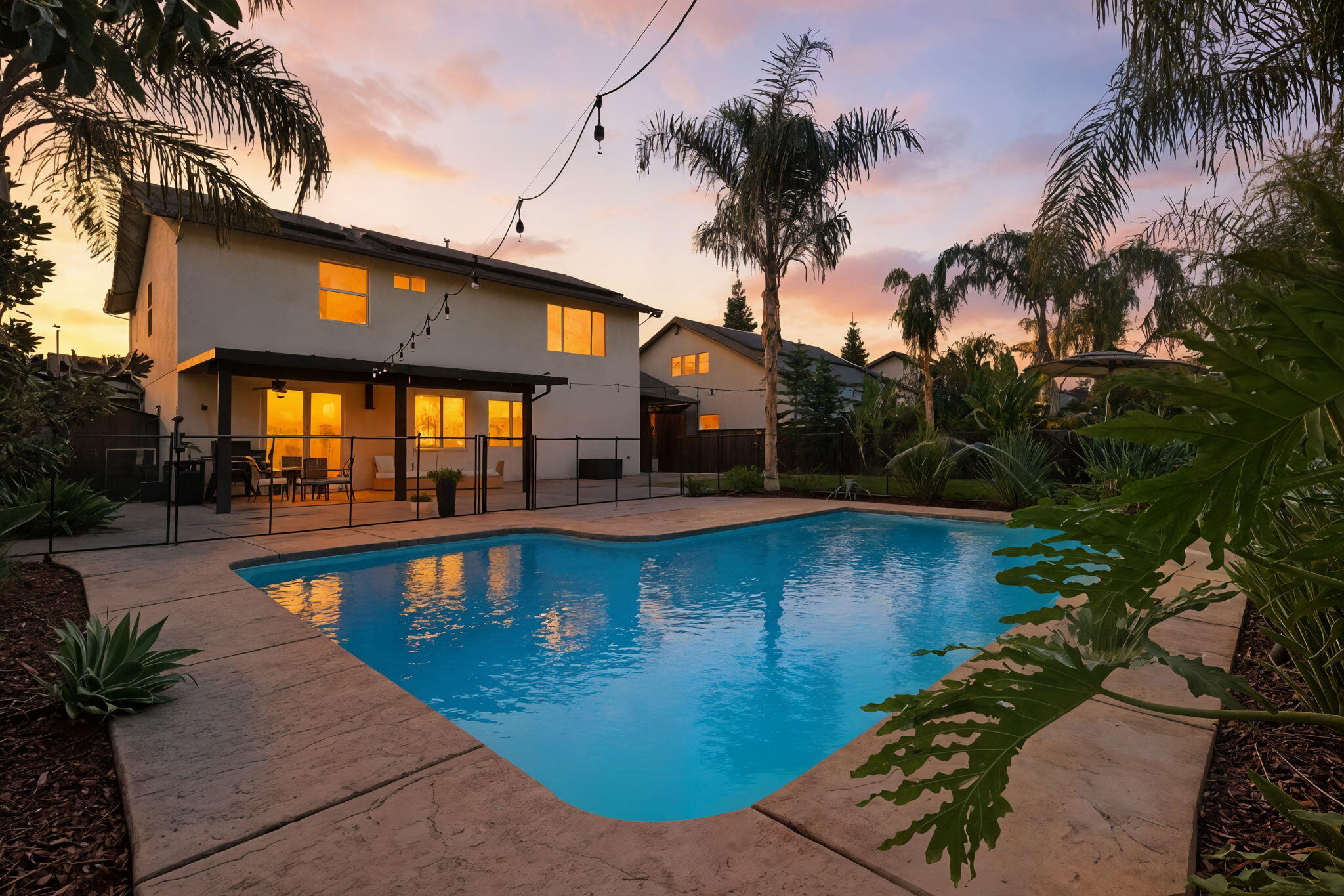 6321 W Oriole Ave, Visalia, CA 93291