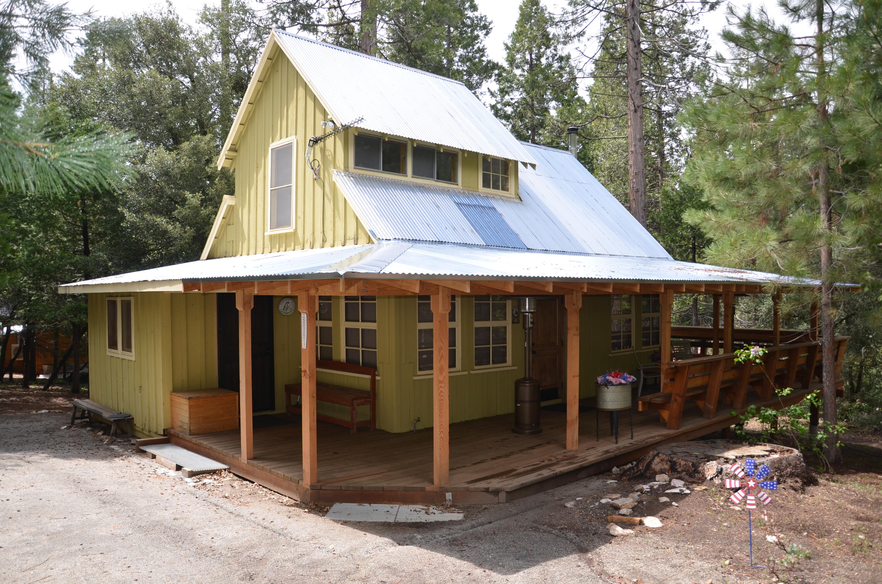 662 Trails End, Springville, CA 93265