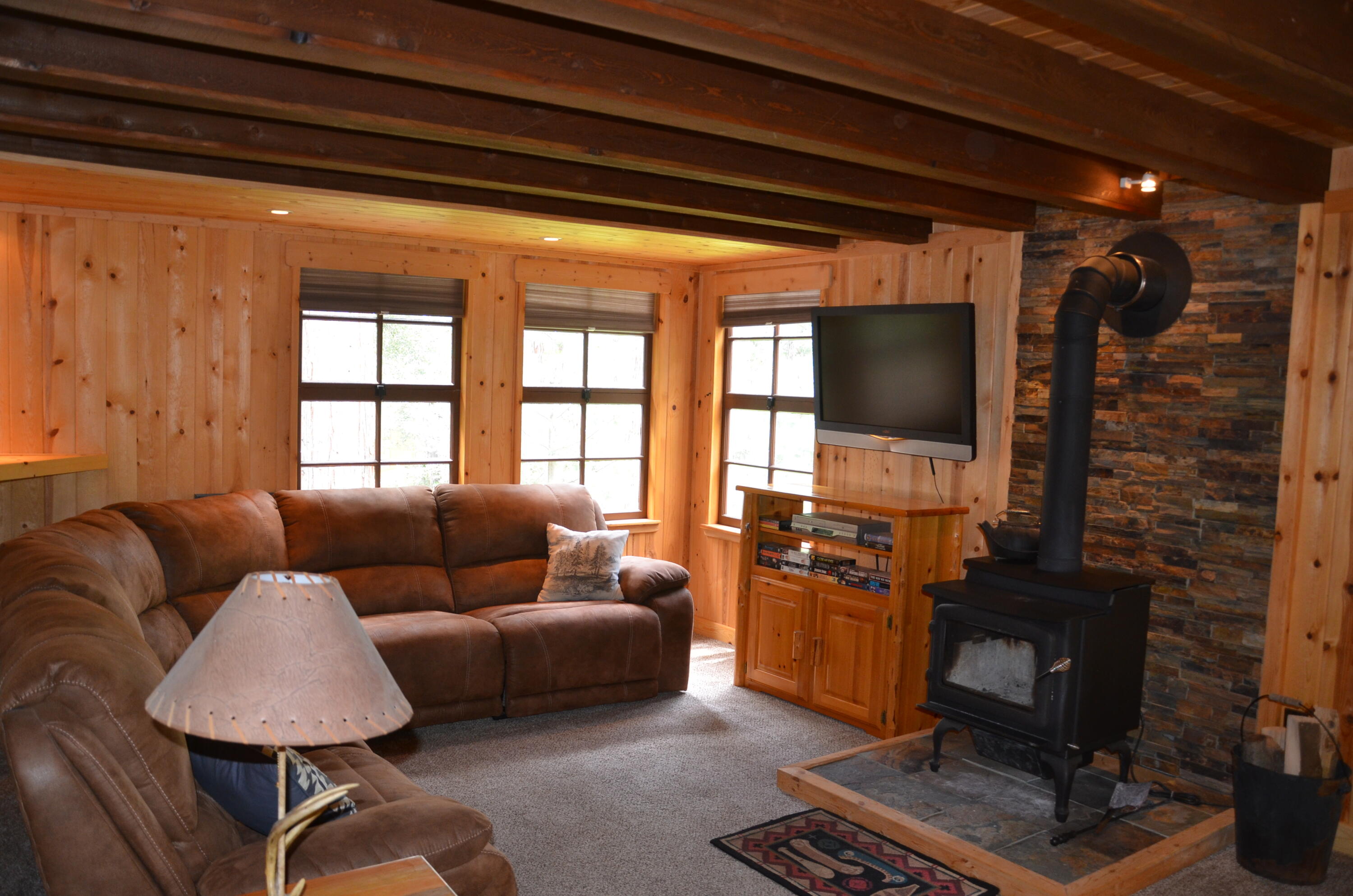 662 Trails End, Springville, CA 93265