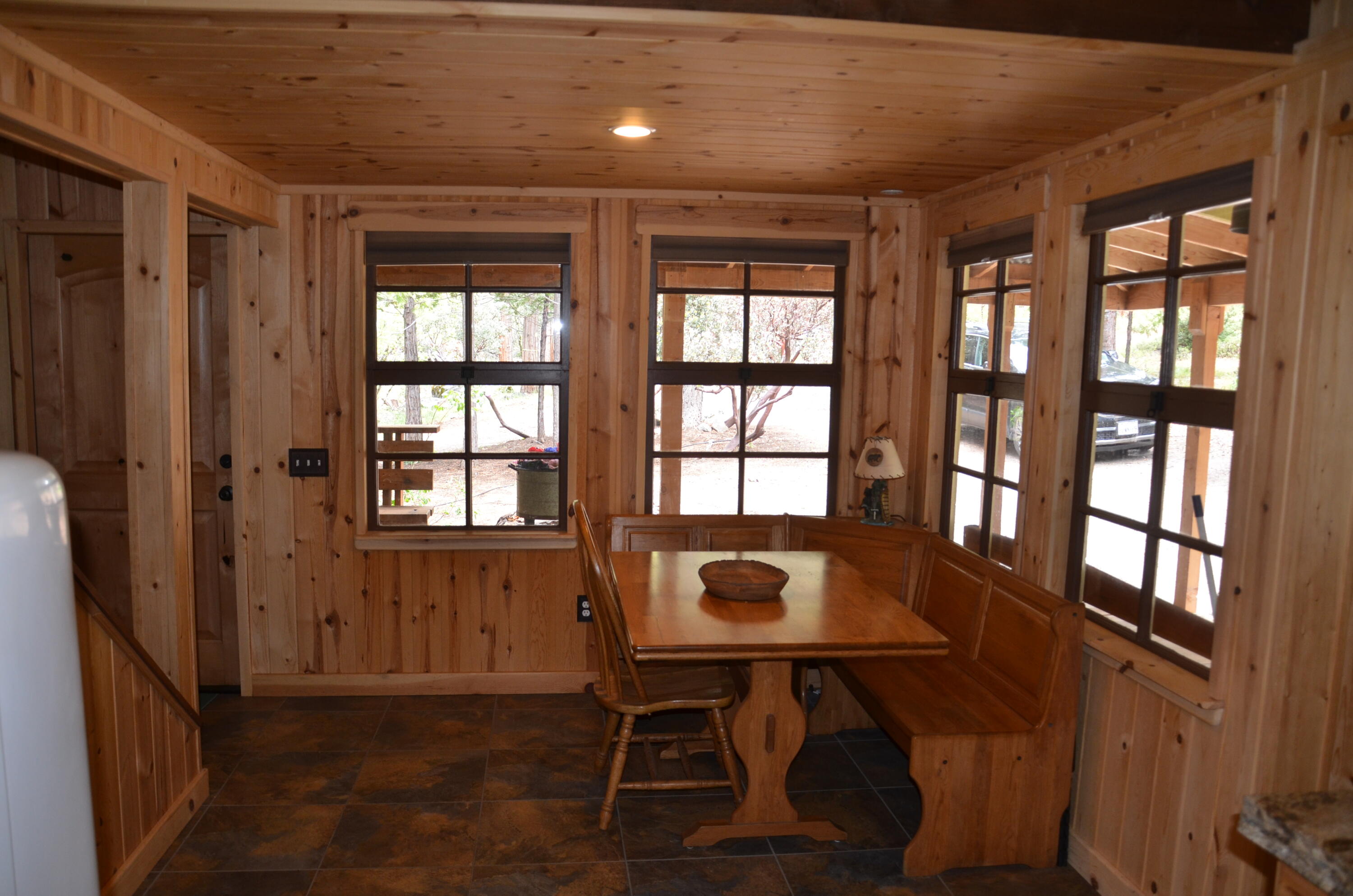 662 Trails End, Springville, CA 93265