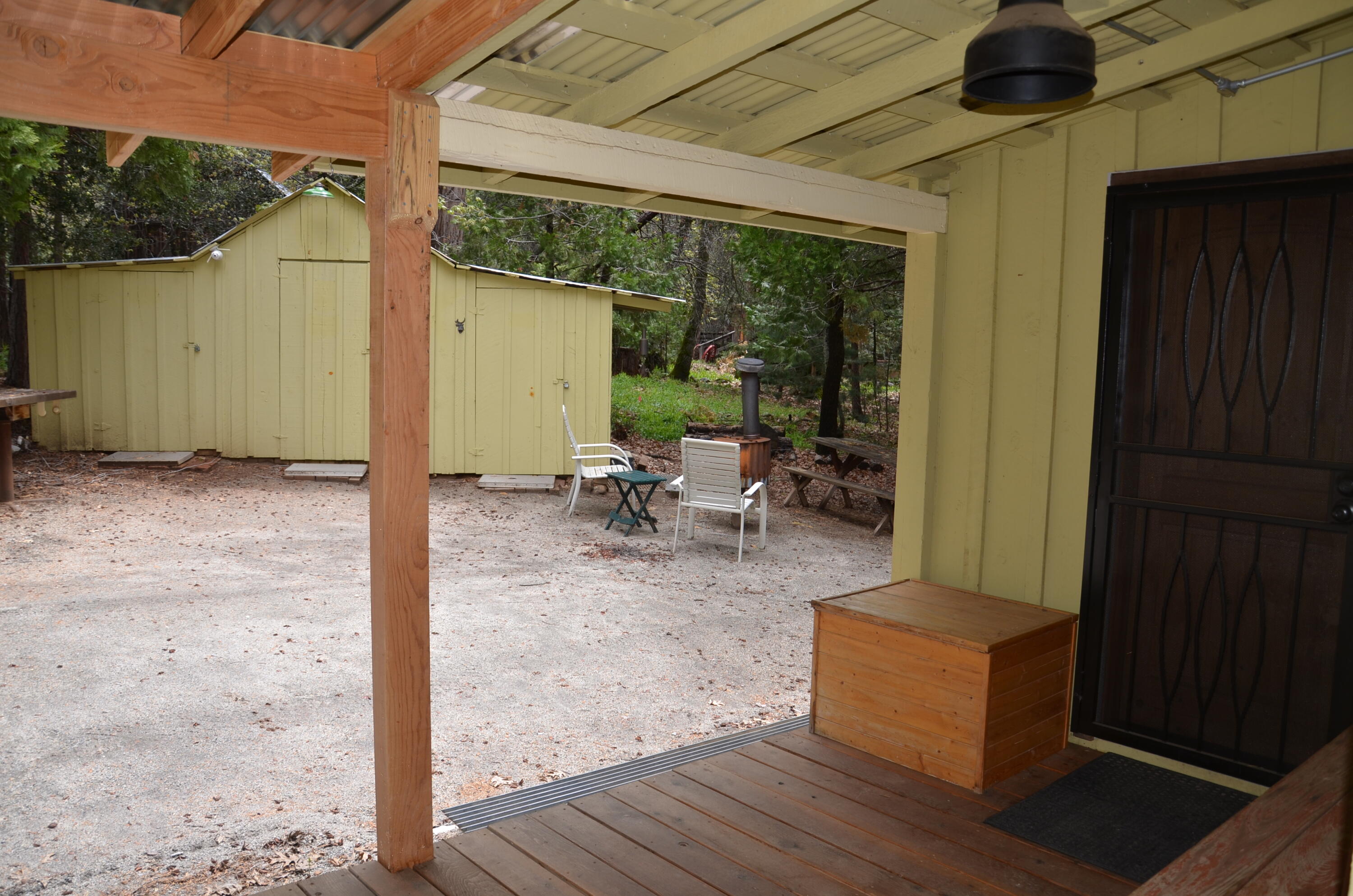 662 Trails End, Springville, CA 93265