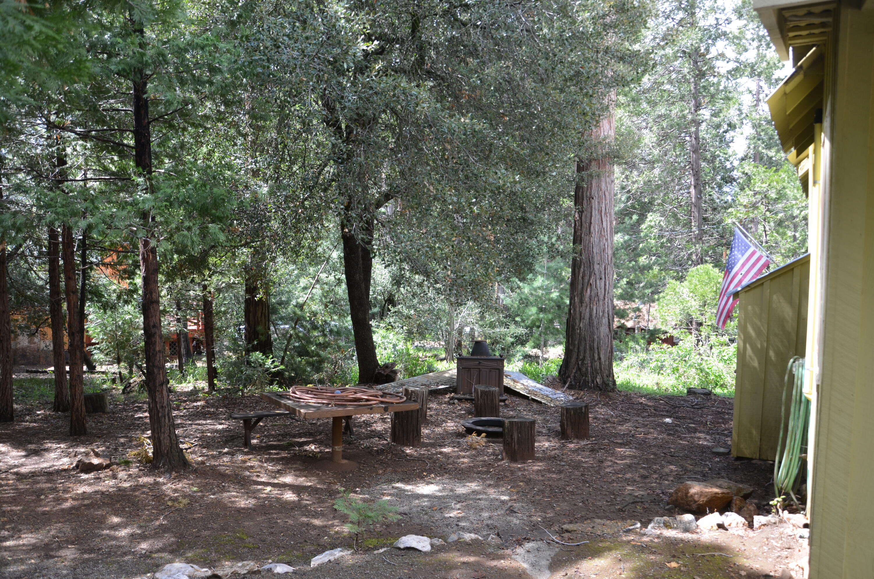 662 Trails End, Springville, CA 93265