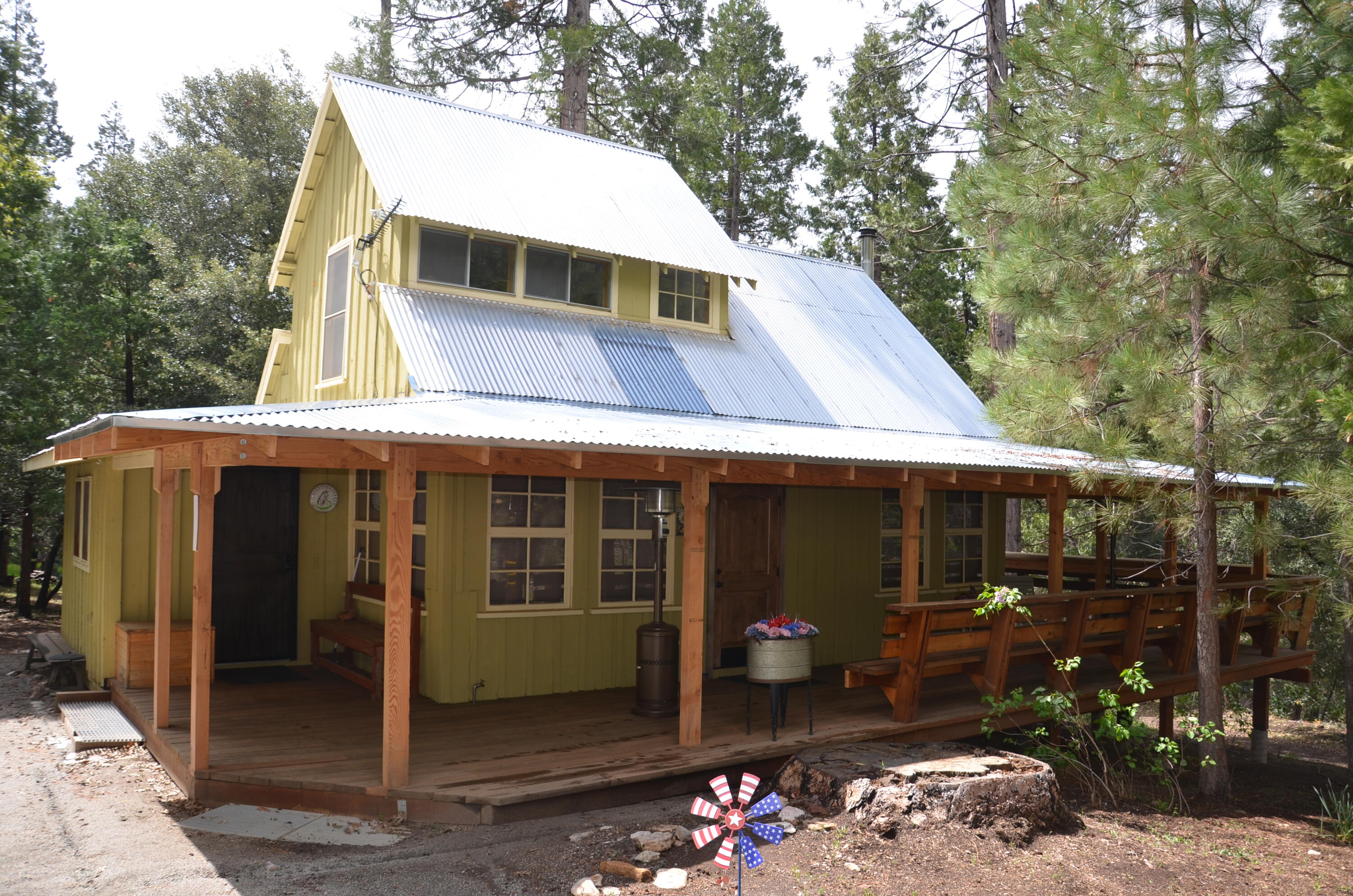 662 Trails End, Springville, CA 93265