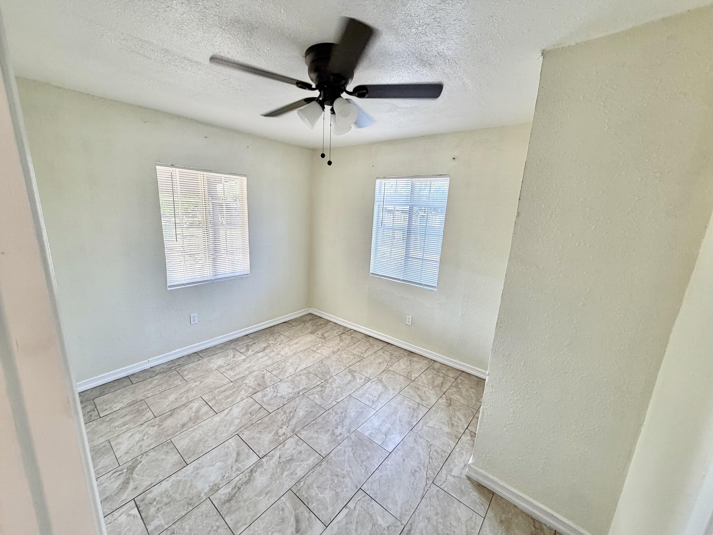 14557 Imperial Rd, Porterville, CA 93257