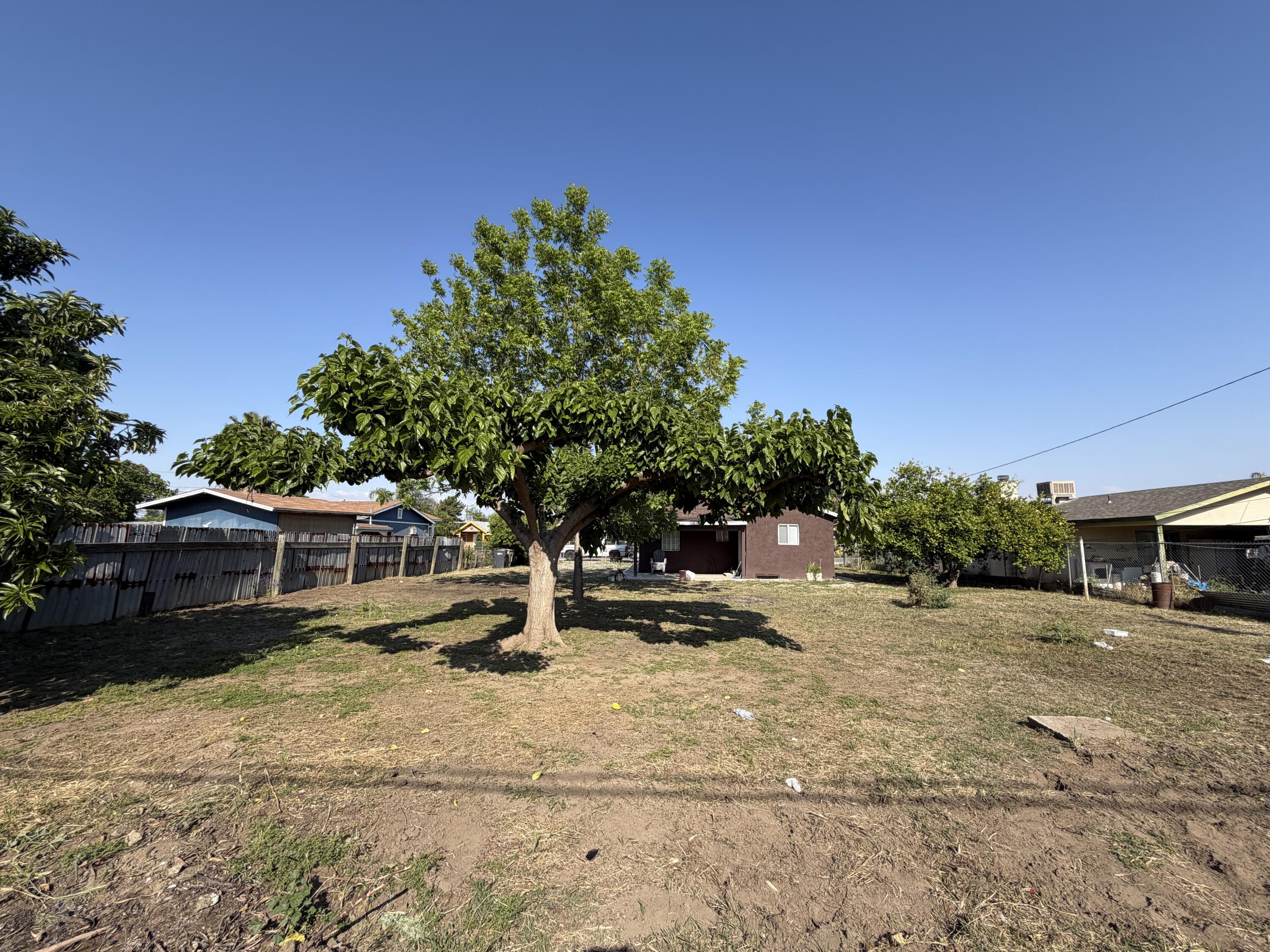14557 Imperial Rd, Porterville, CA 93257