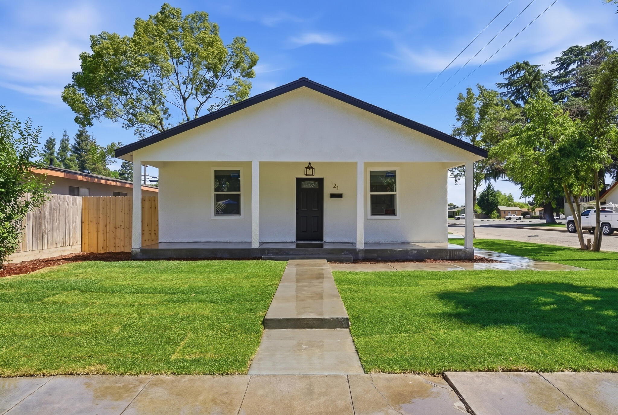 121 Orange Ave, Chowchilla, CA 93610
