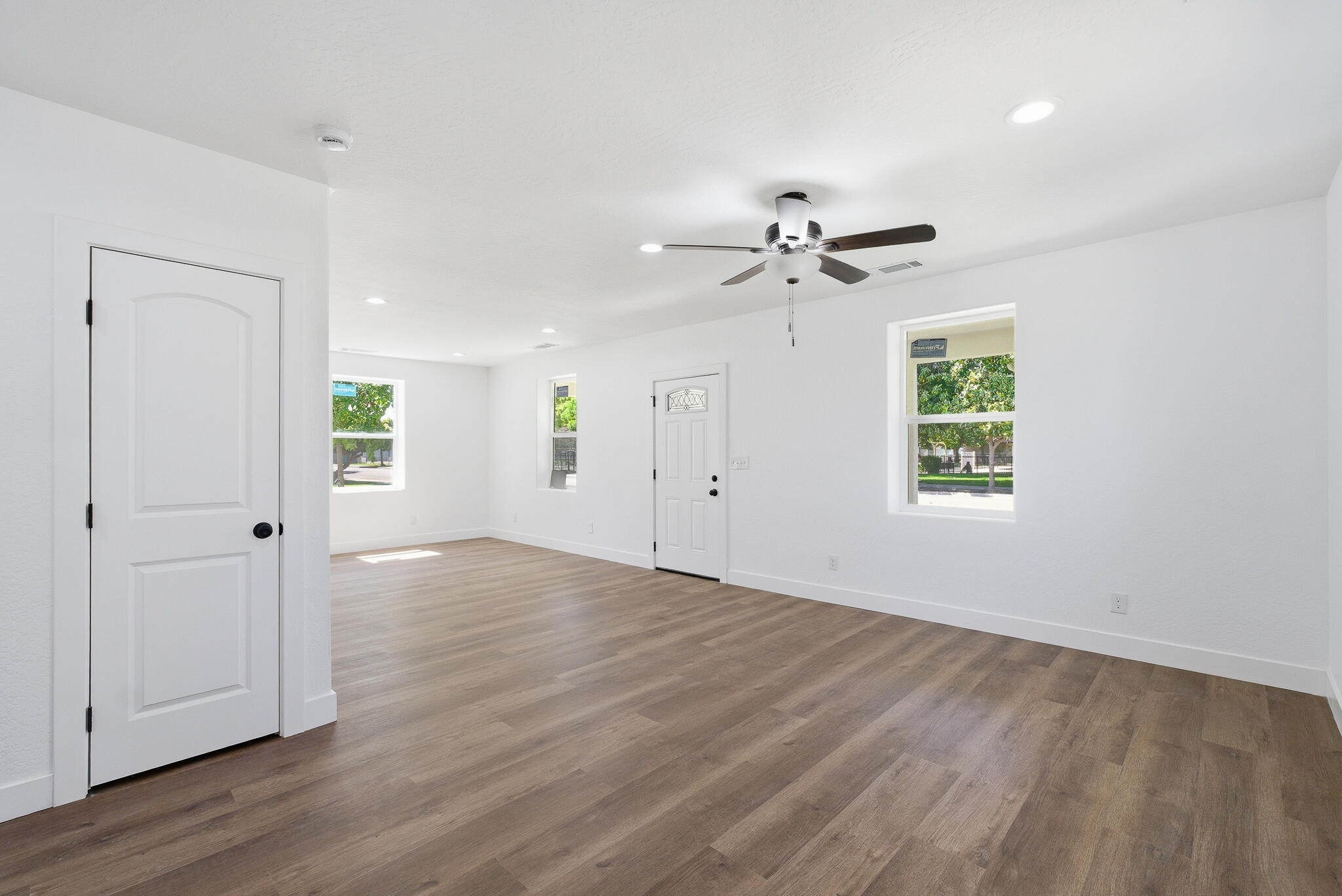 121 Orange Ave, Chowchilla, CA 93610