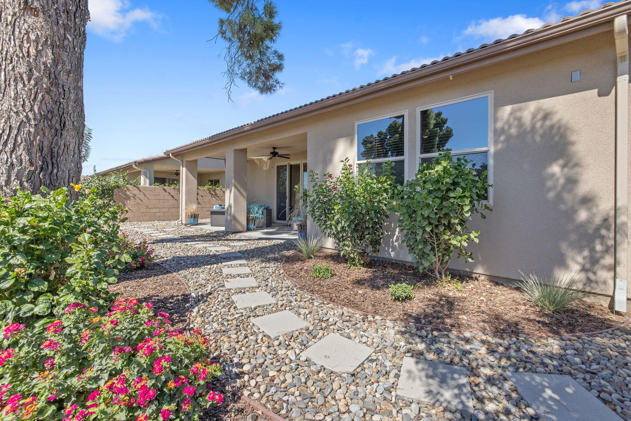 570 Little Ln, Exeter, CA 93221