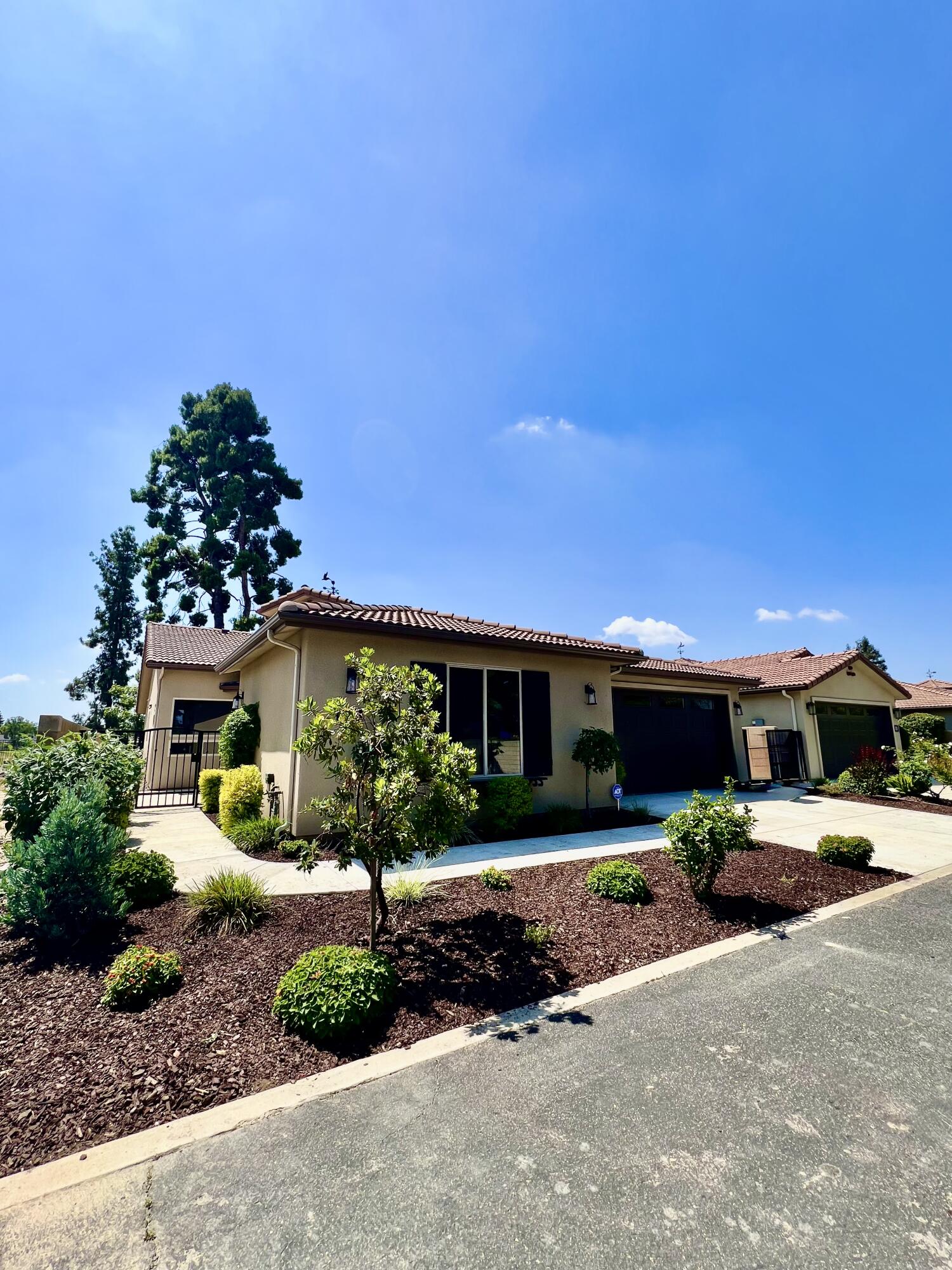 570 Little Ln, Exeter, CA 93221