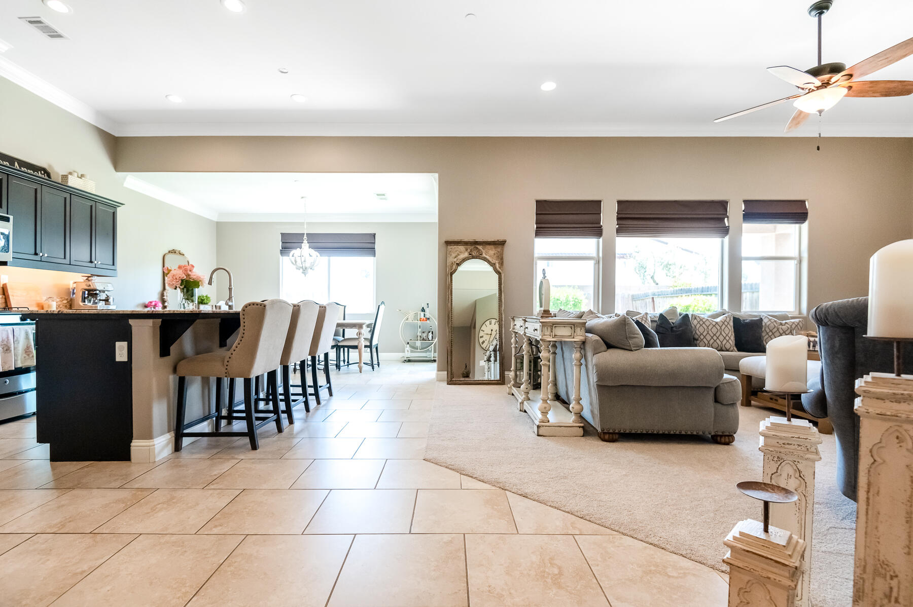 6635 W Vine Ct, Visalia, CA 93291