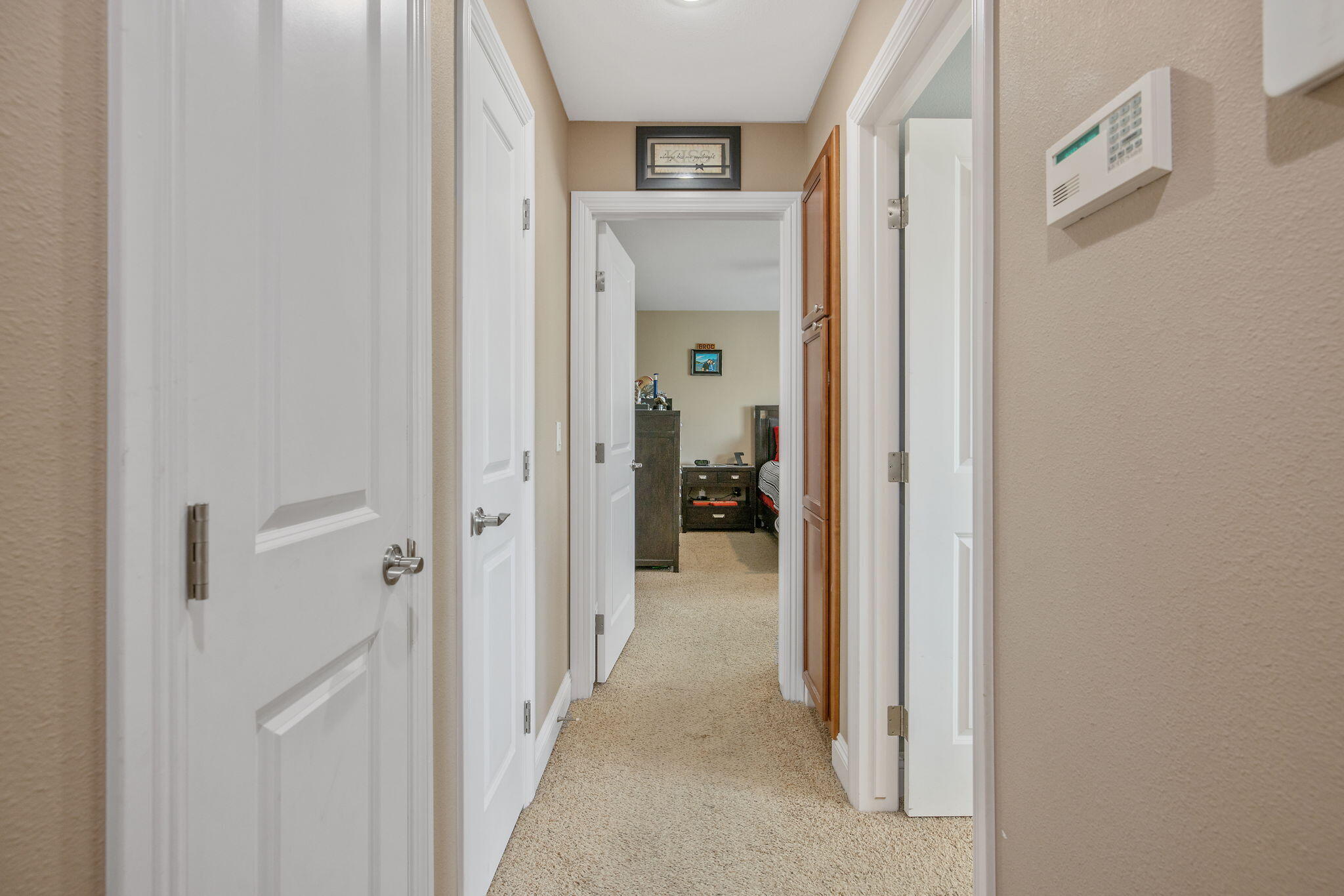 680 Inverness St, Tulare, CA 93274