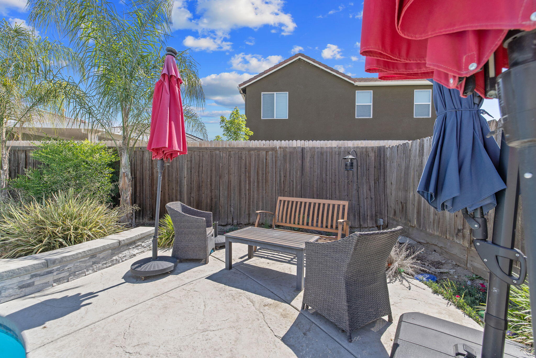 680 Inverness St, Tulare, CA 93274
