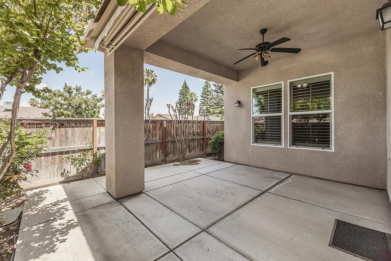 2047 S Church Ave, Reedley, CA 93654