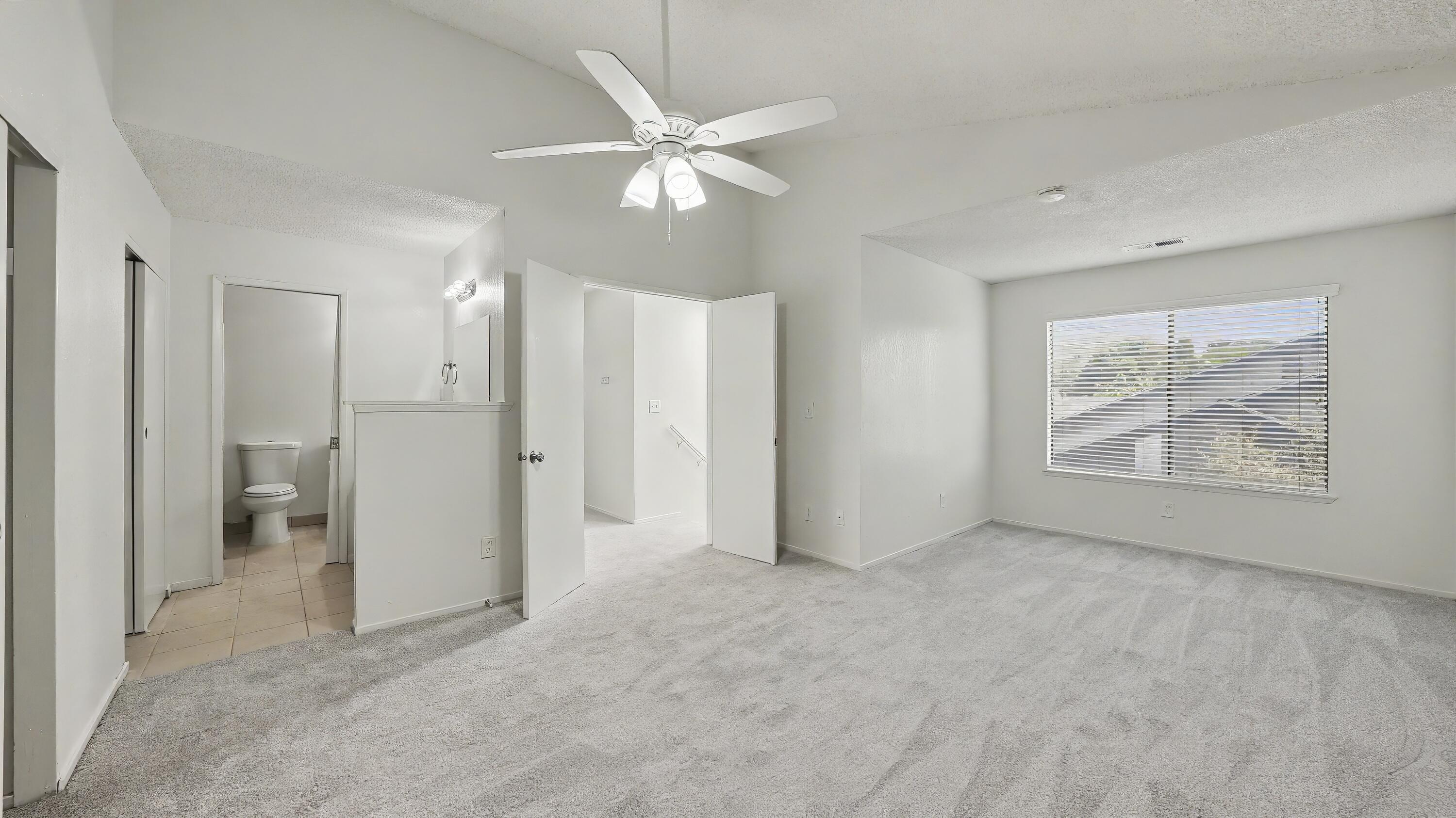 807 E Harold Ave, Visalia, CA 93292