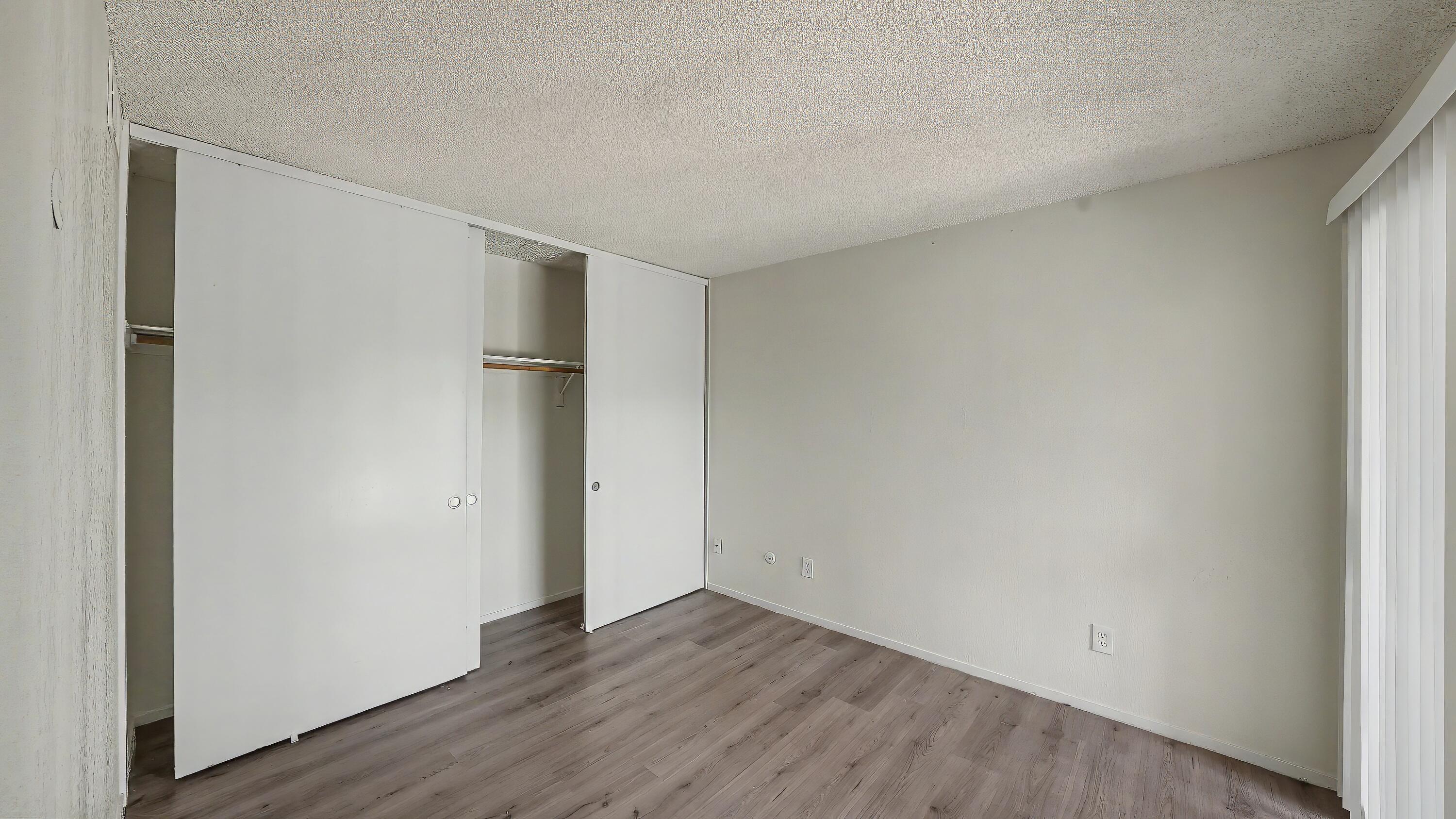 807 E Harold Ave, Visalia, CA 93292