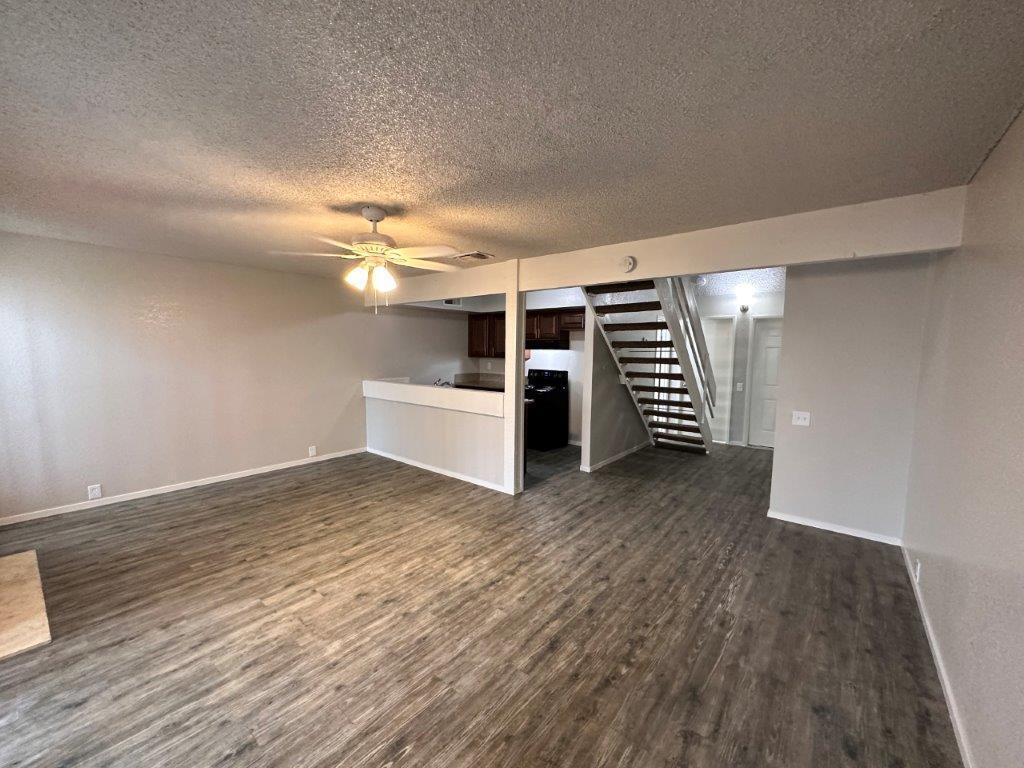 366 E El Paso Ave #101, Fresno, CA 93720