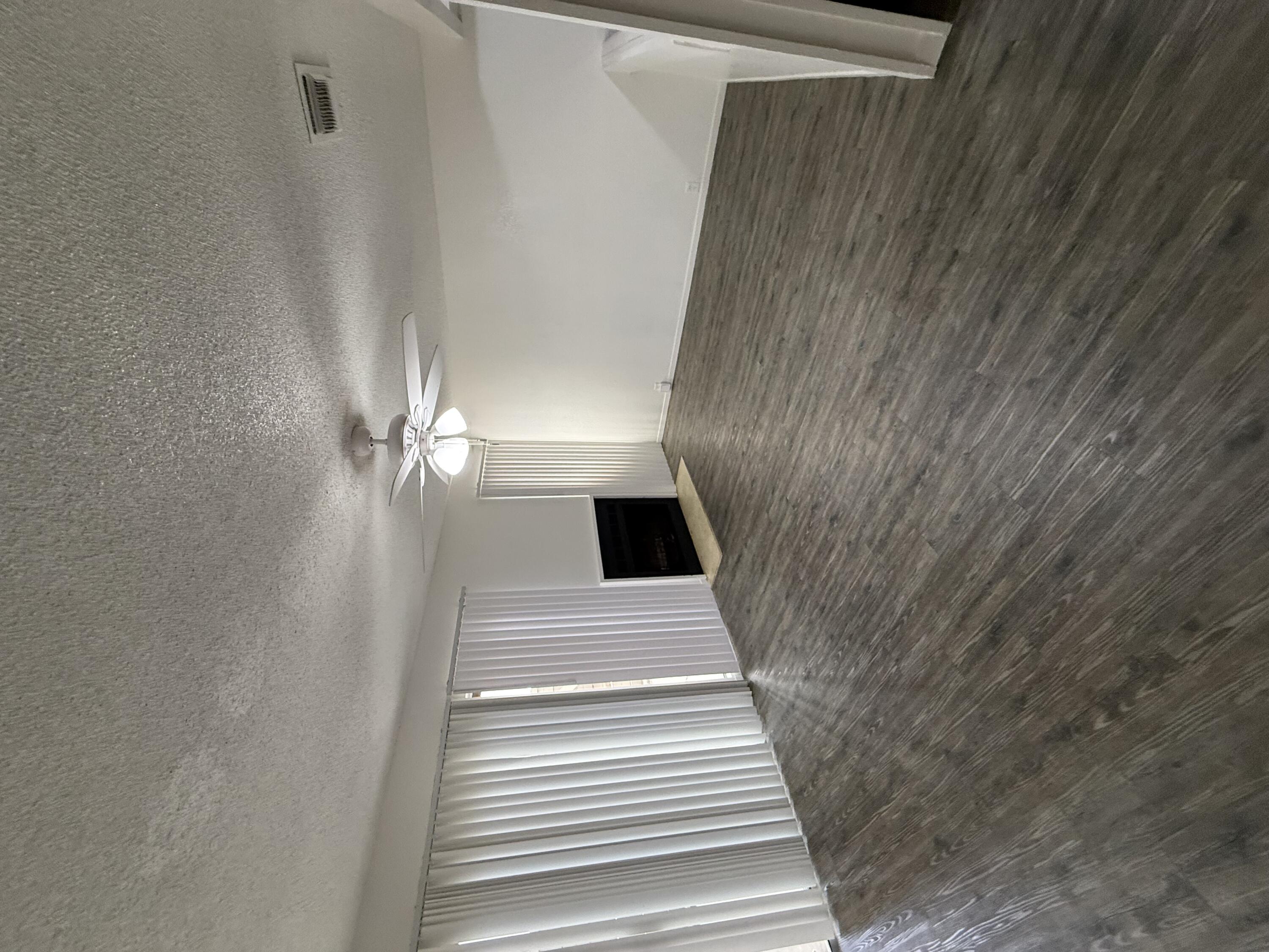 366 E El Paso Ave #101, Fresno, CA 93720