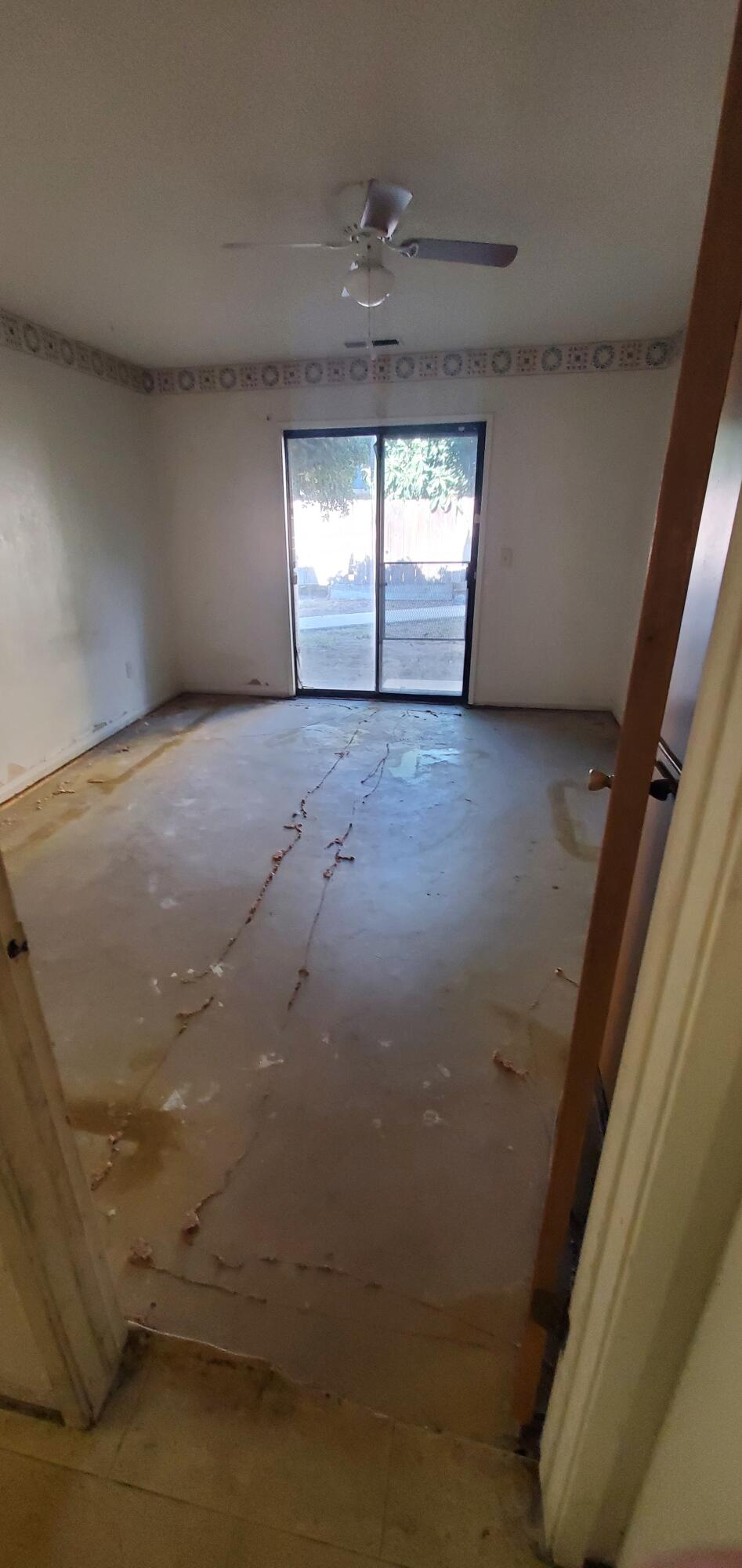 920 S Julieann St, Visalia, CA 93277