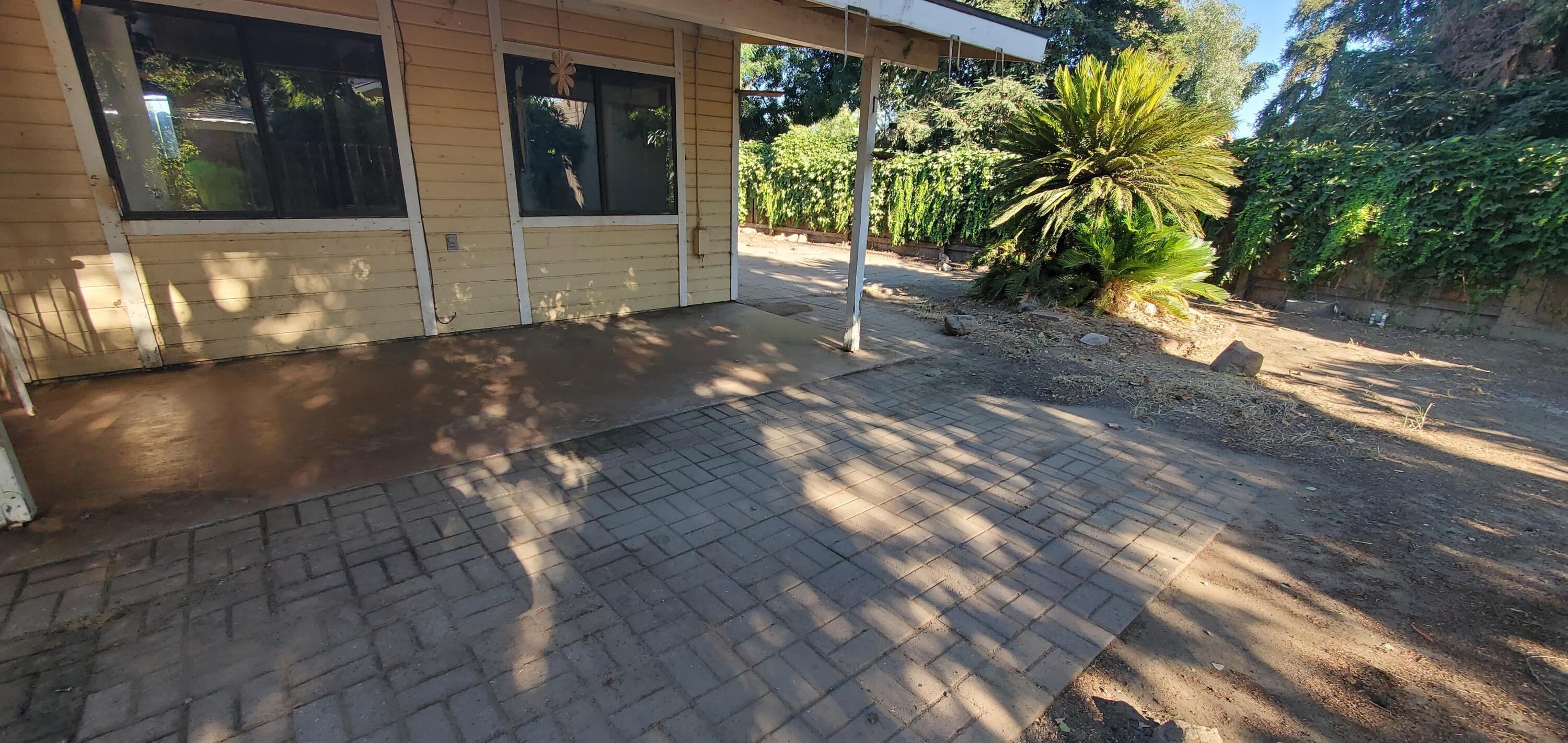 920 S Julieann St, Visalia, CA 93277