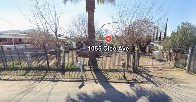 1055 Cleo Ave, Porterville, CA 93257