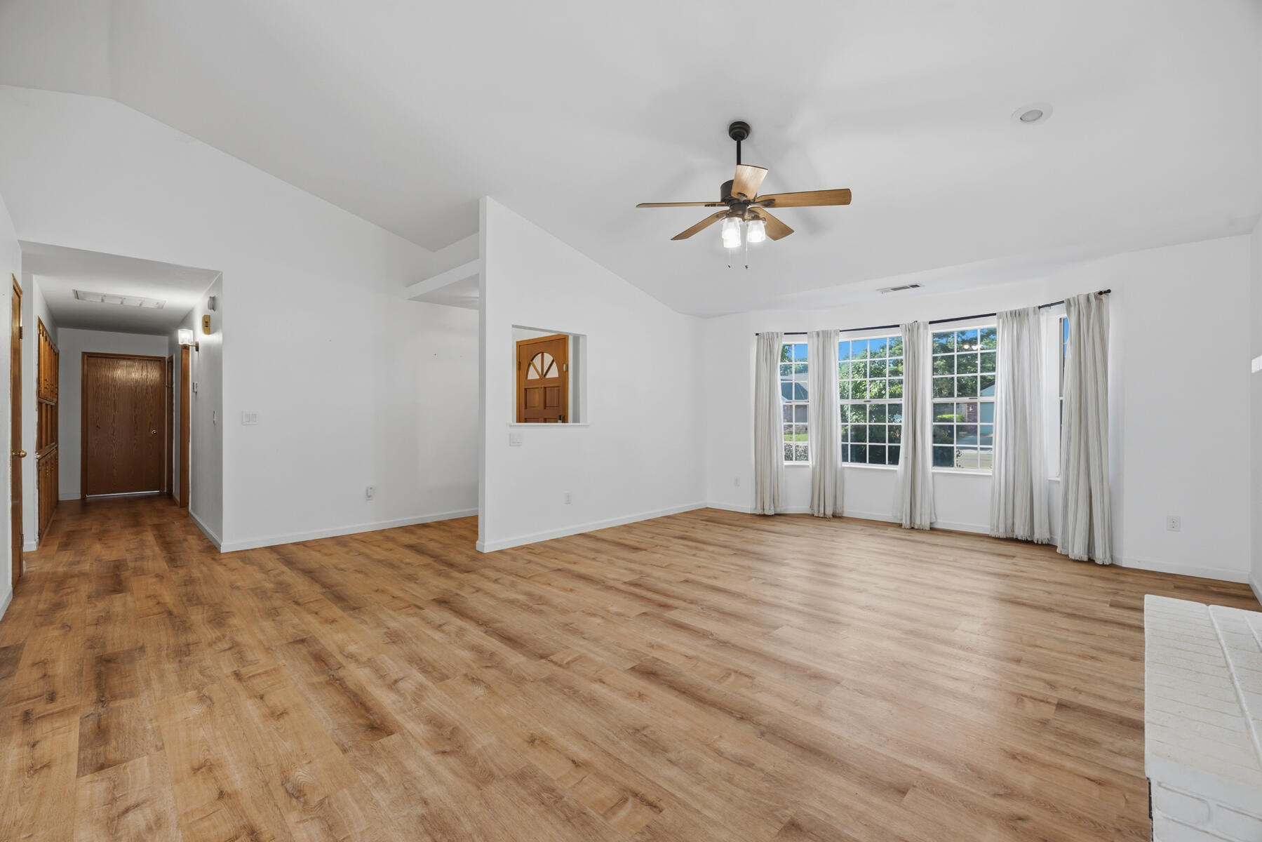 4324 W Orchard Ave, Visalia, CA 93277