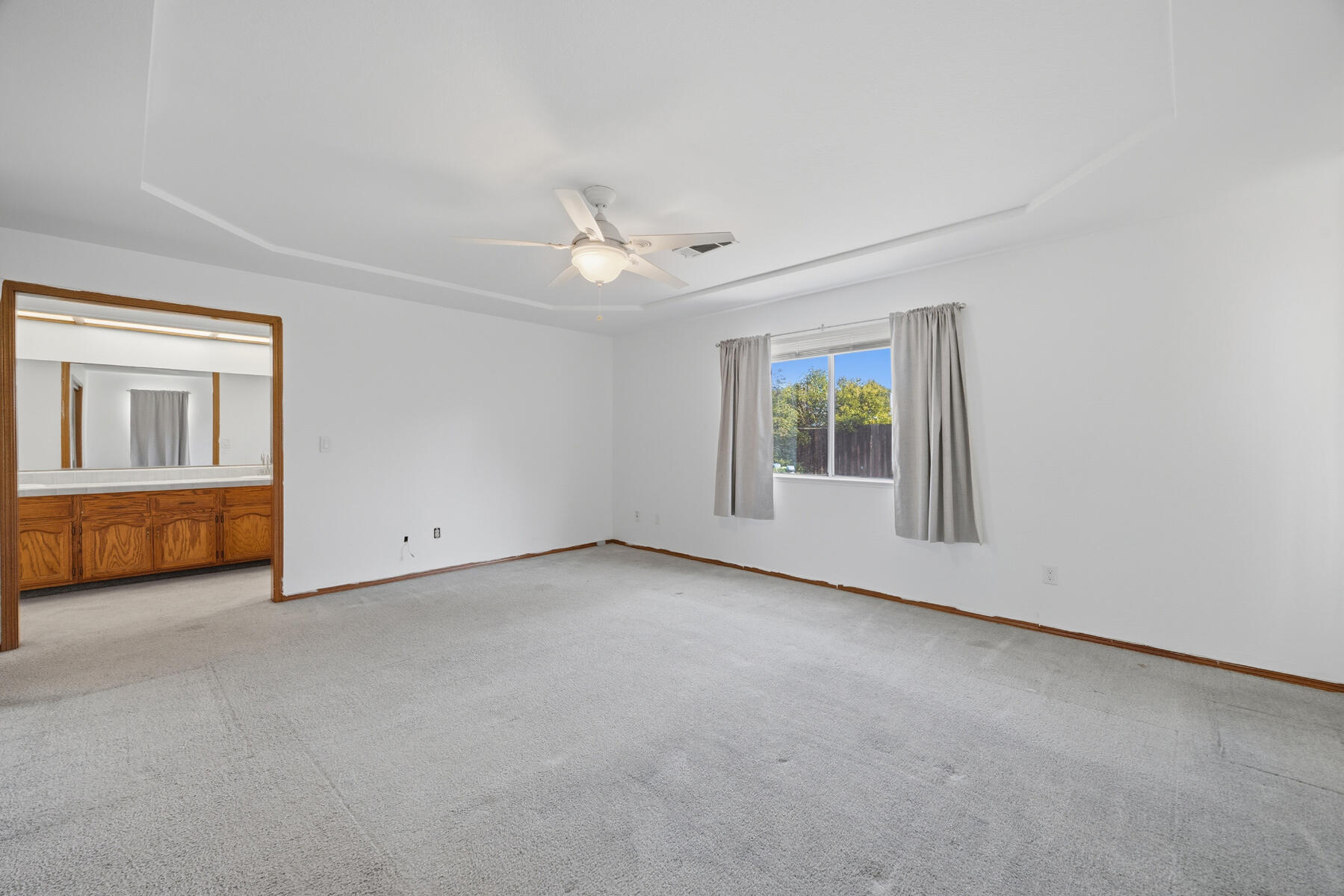 4324 W Orchard Ave, Visalia, CA 93277