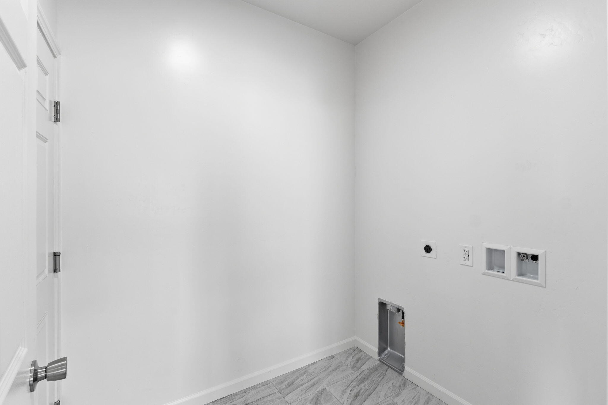 3446 E Grove Ave, Visalia, CA 93292