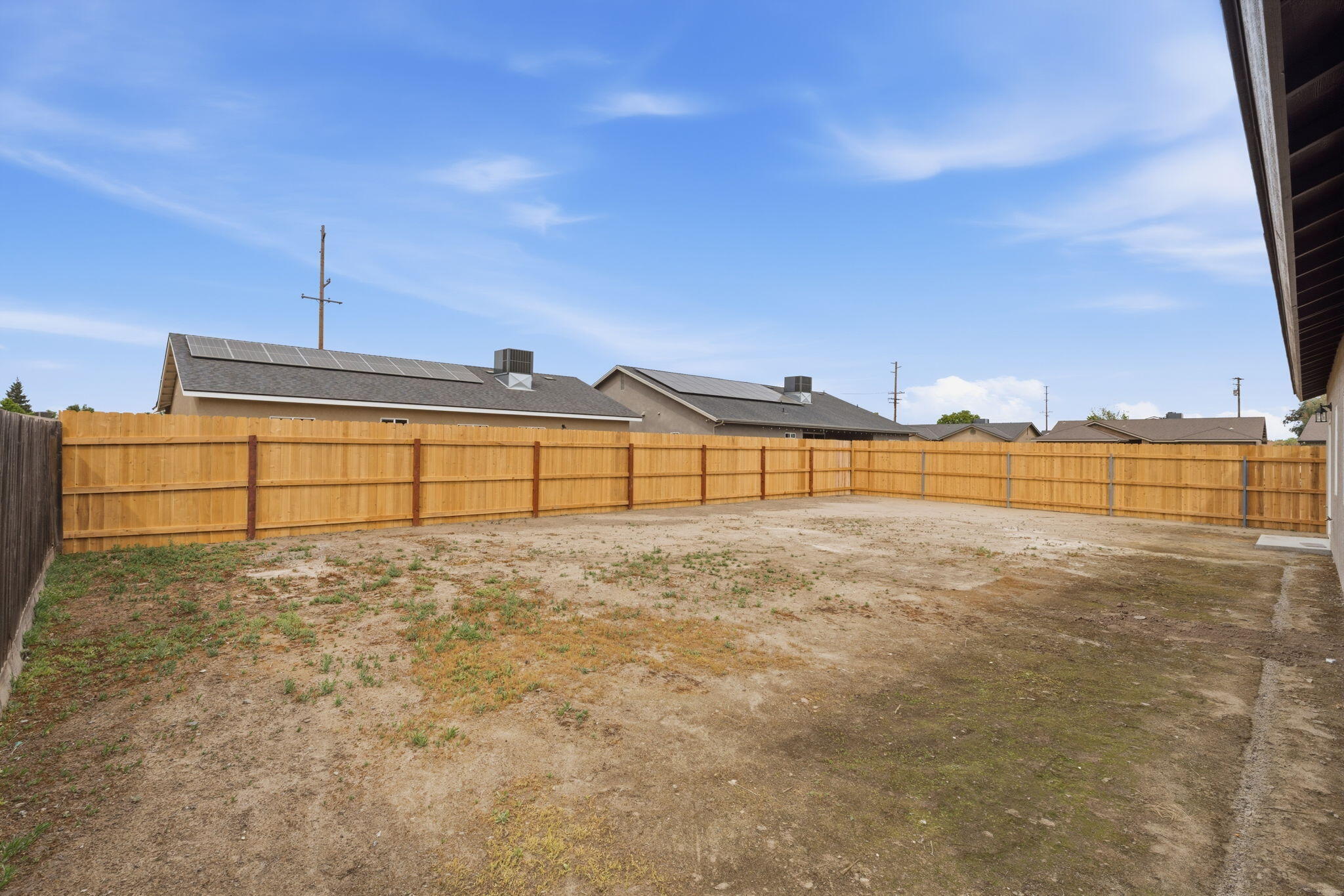 3446 E Grove Ave, Visalia, CA 93292