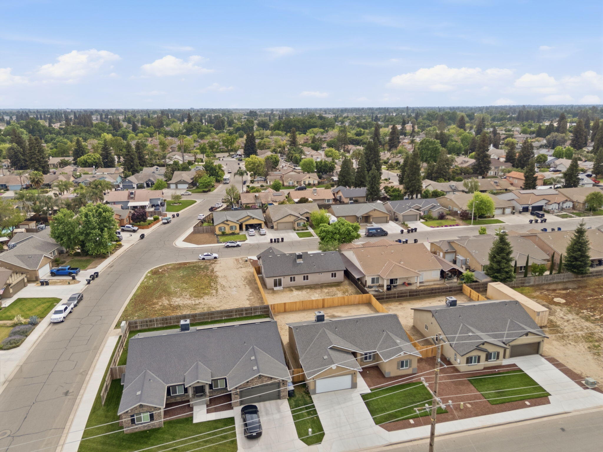 3446 E Grove Ave, Visalia, CA 93292