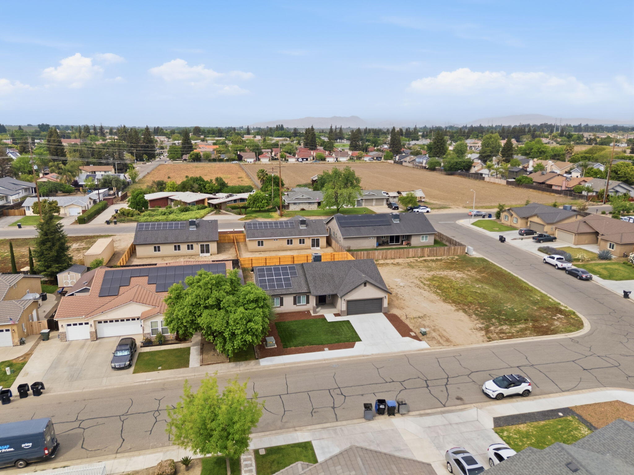 3446 E Grove Ave, Visalia, CA 93292