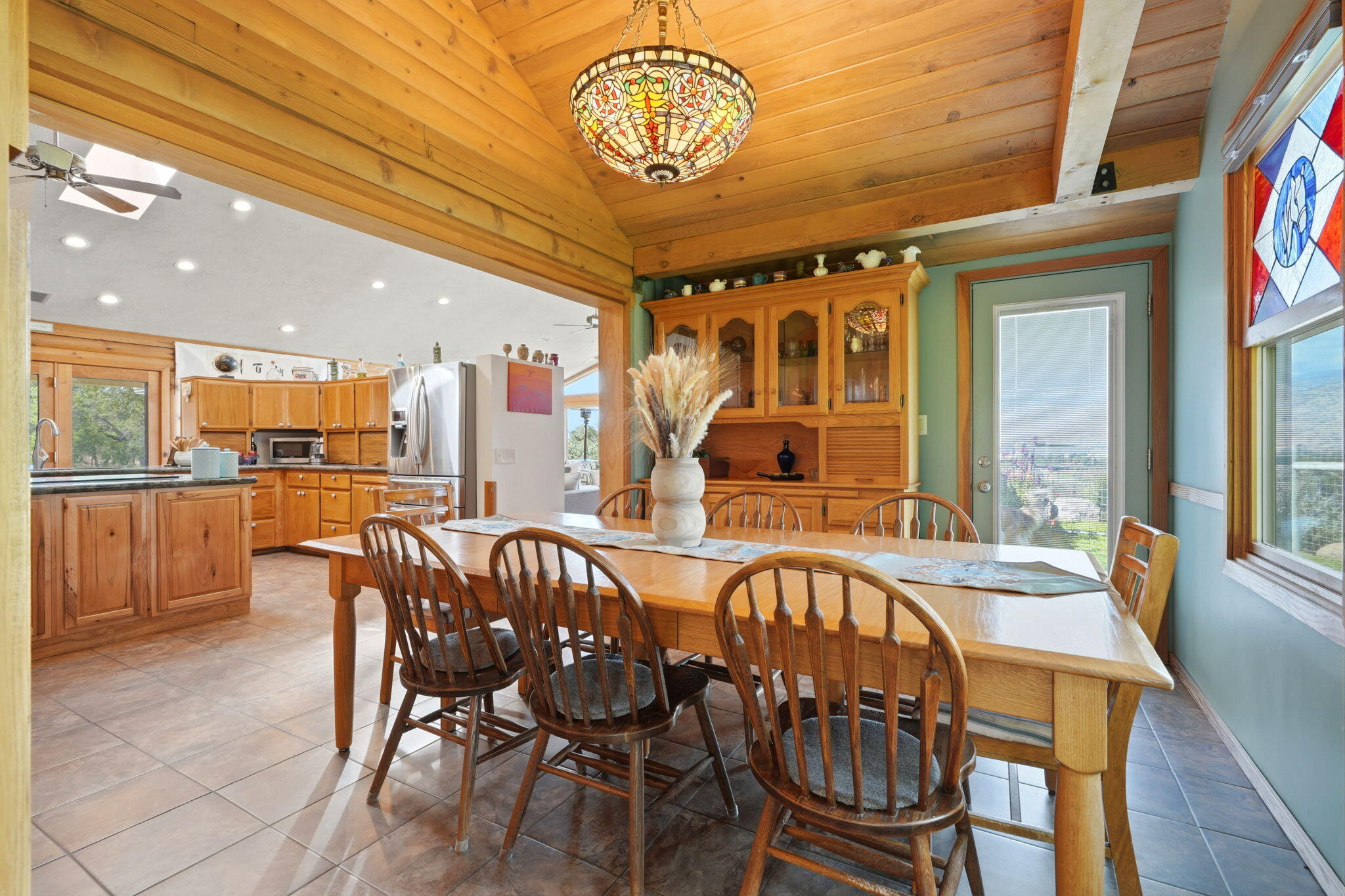 33435 Globe Dr, Springville, CA 93265