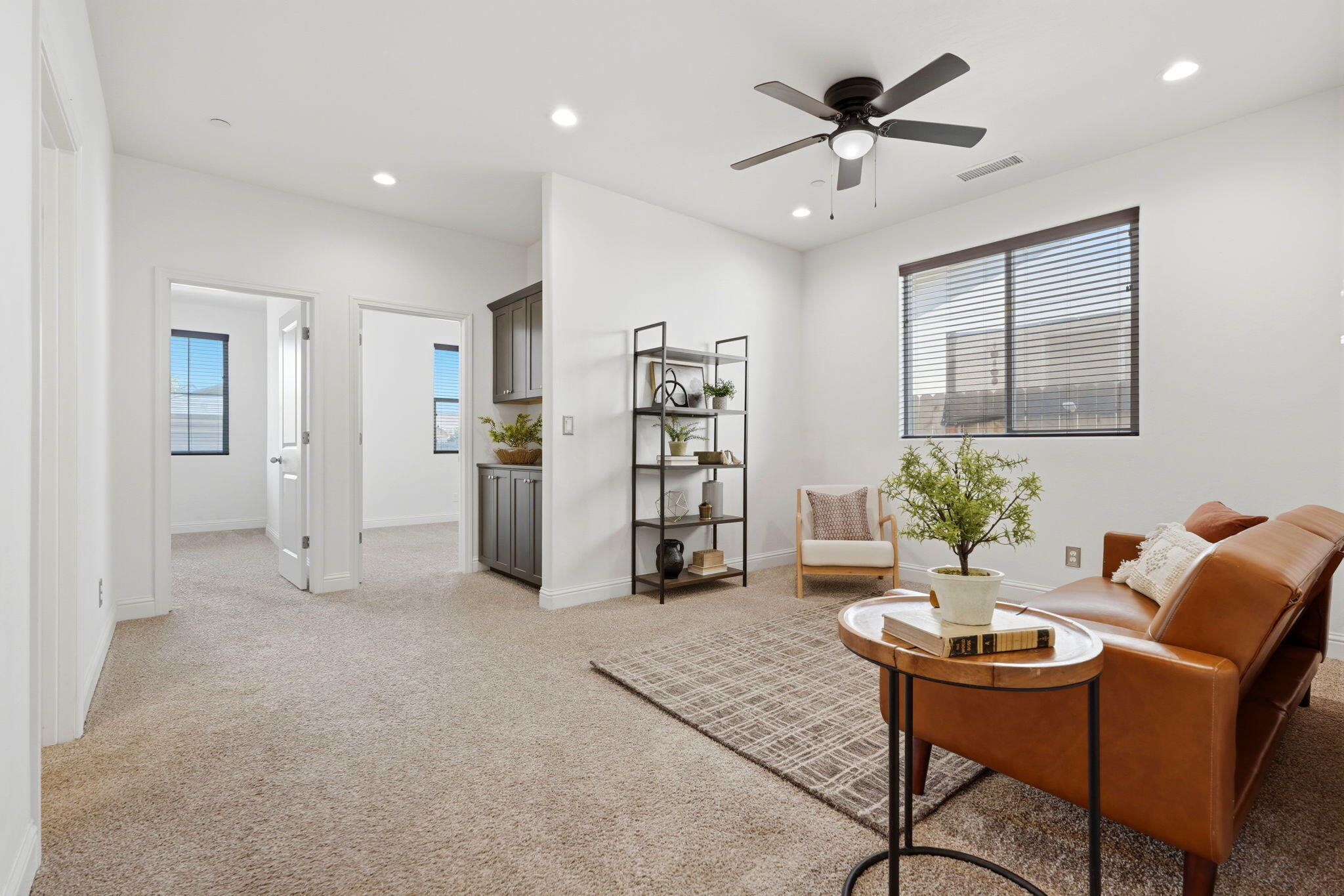 1833 W Corvina Ave, Visalia, CA 93291