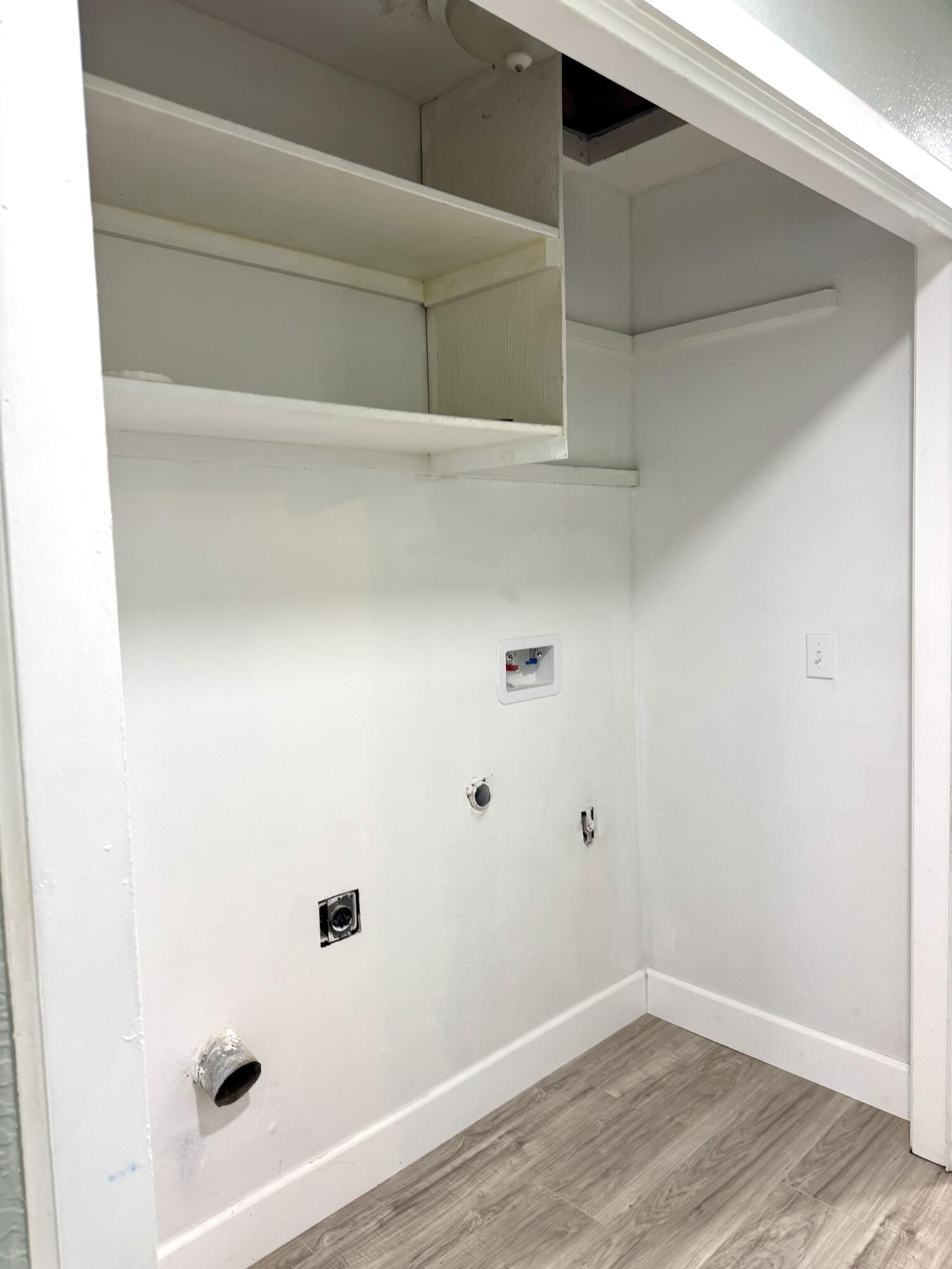 12414 Edward Ave, Orosi, CA 93647