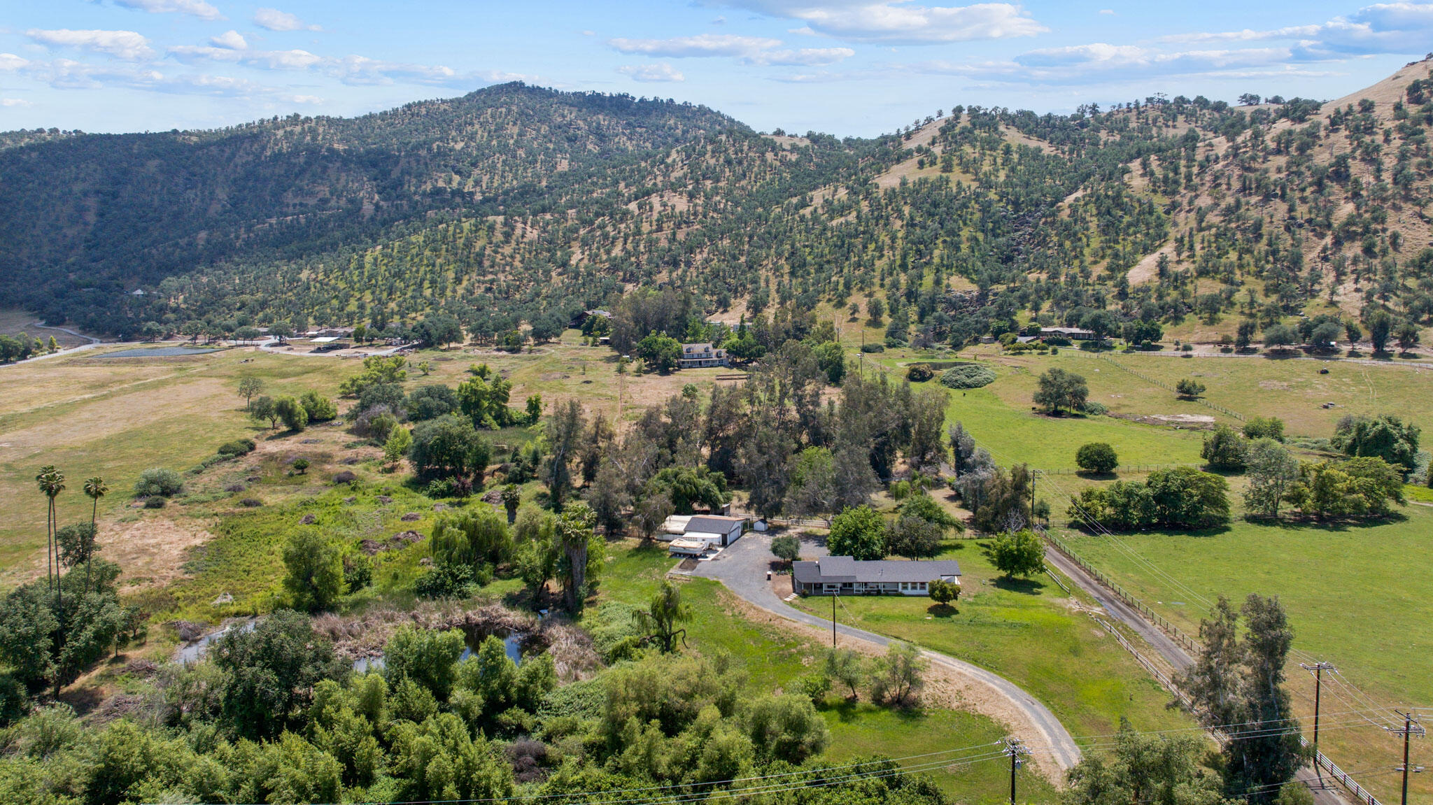33341 Globe Dr, Springville, CA 93265