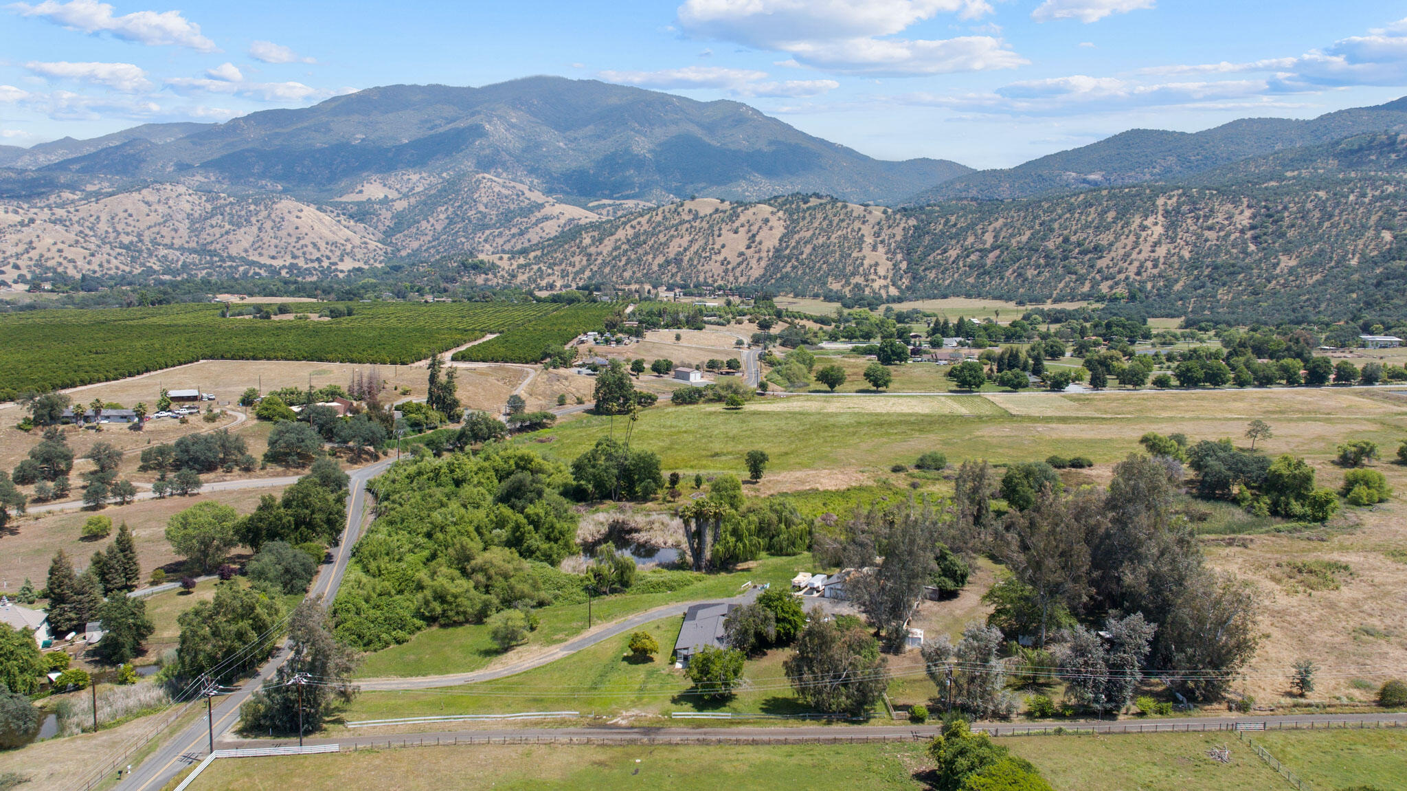 33341 Globe Dr, Springville, CA 93265