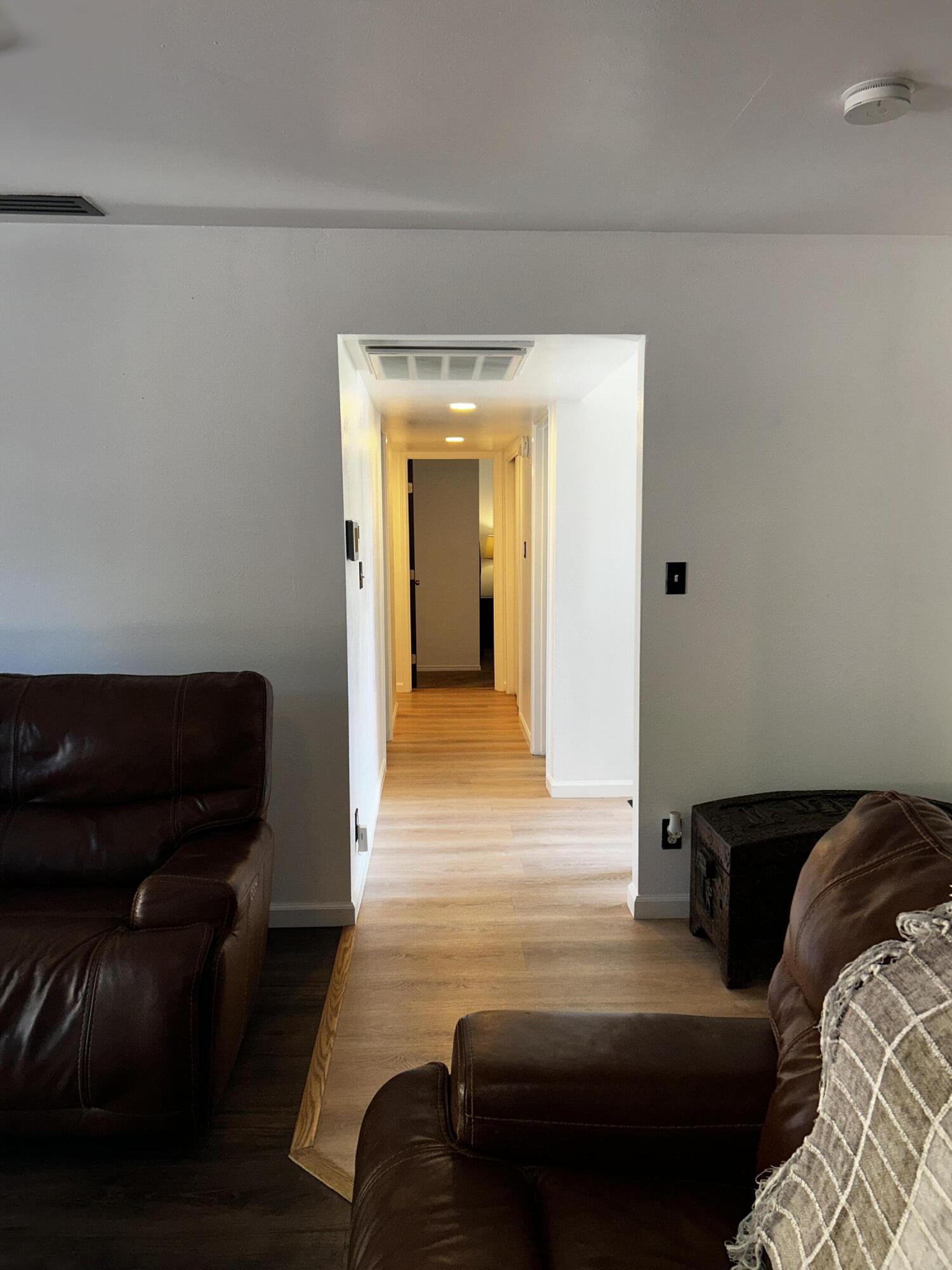 1019 N Gowdy St, Visalia, CA 93292