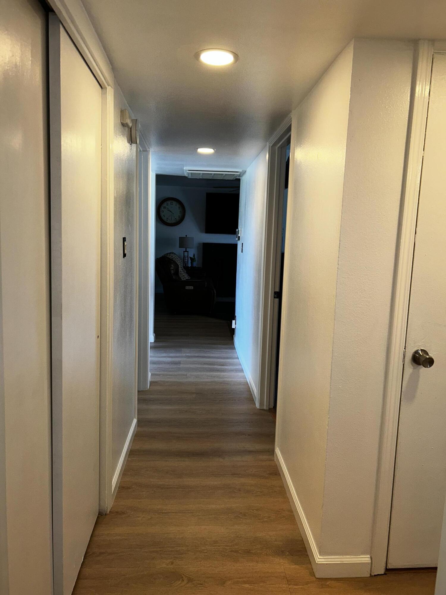 1019 N Gowdy St, Visalia, CA 93292
