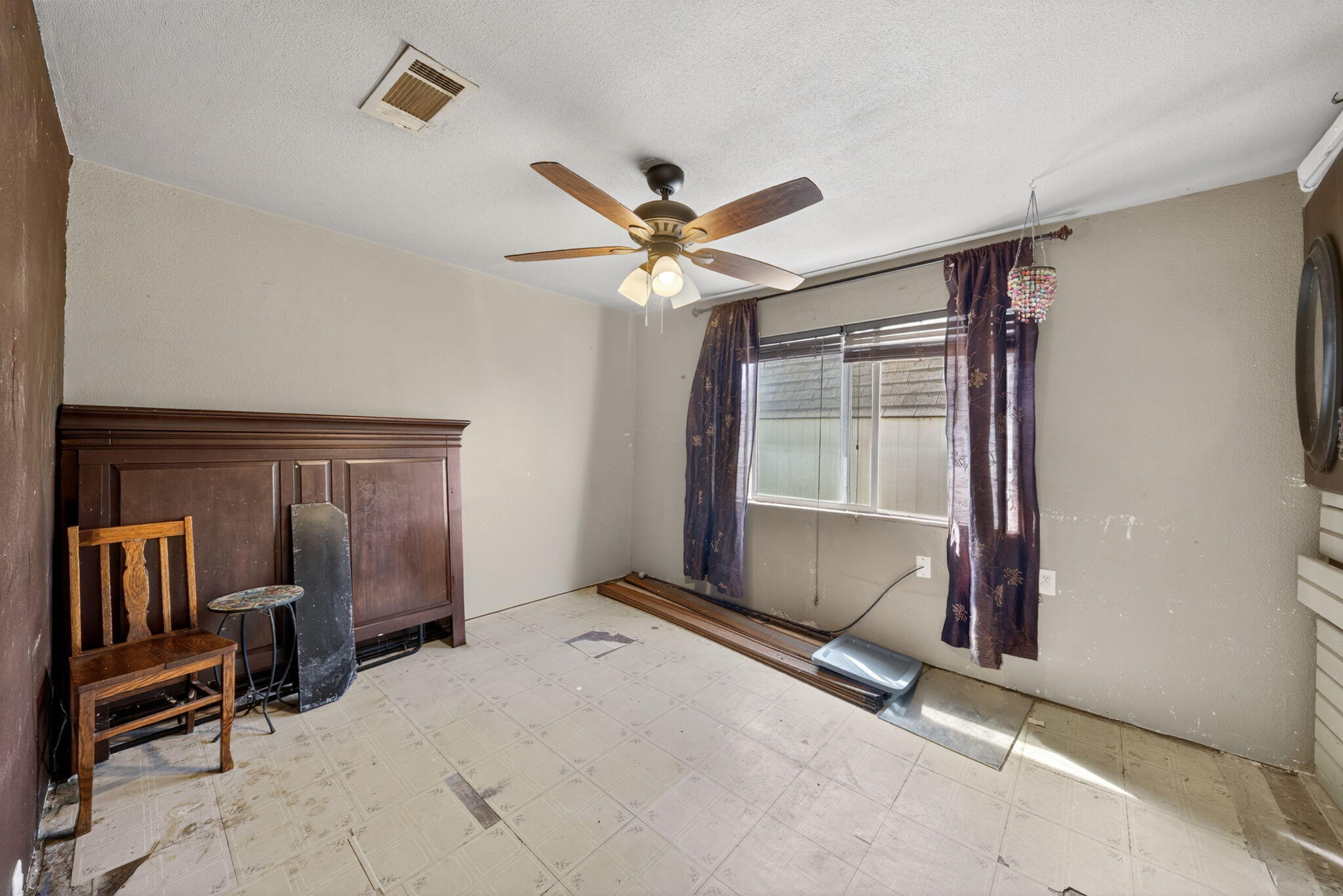 30619 Kame Dr, Goshen, CA 93227